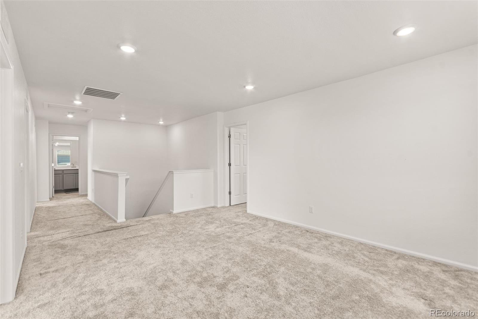 MLS Image #16 for 451 s nucla street,aurora, Colorado