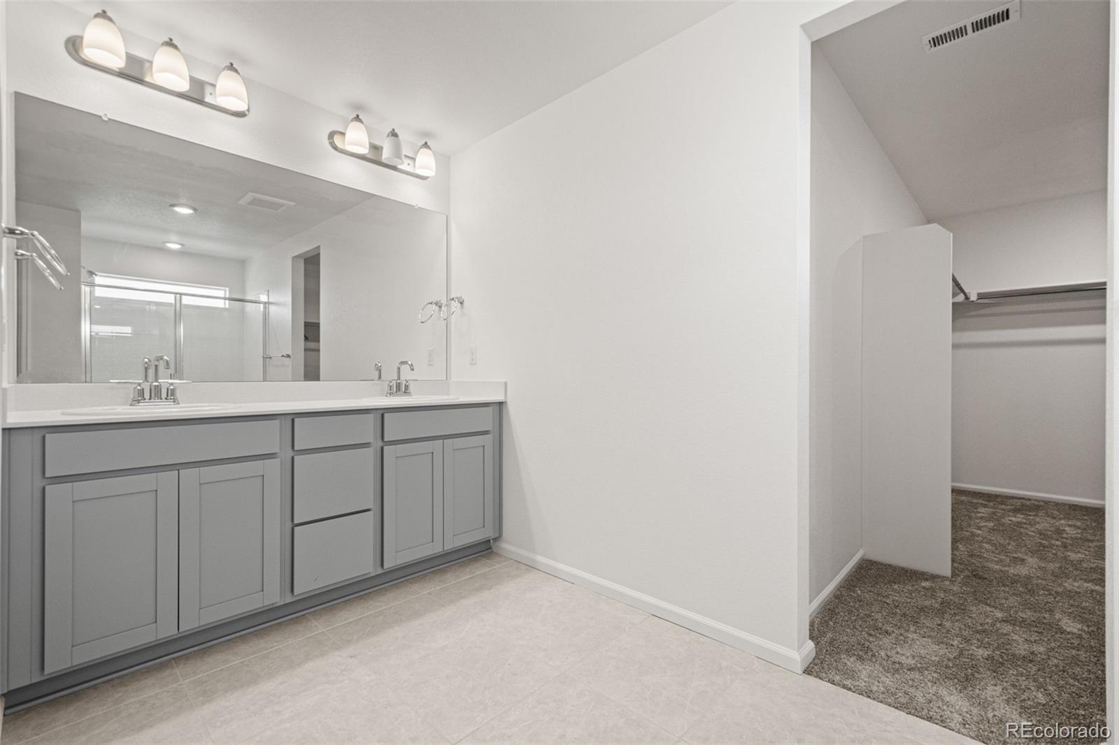 MLS Image #8 for 451 s nucla street,aurora, Colorado