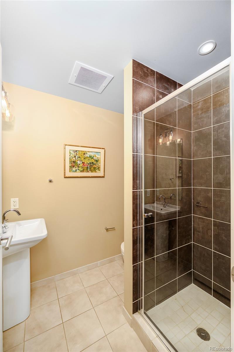 MLS Image #10 for 410  acoma street 203,denver, Colorado