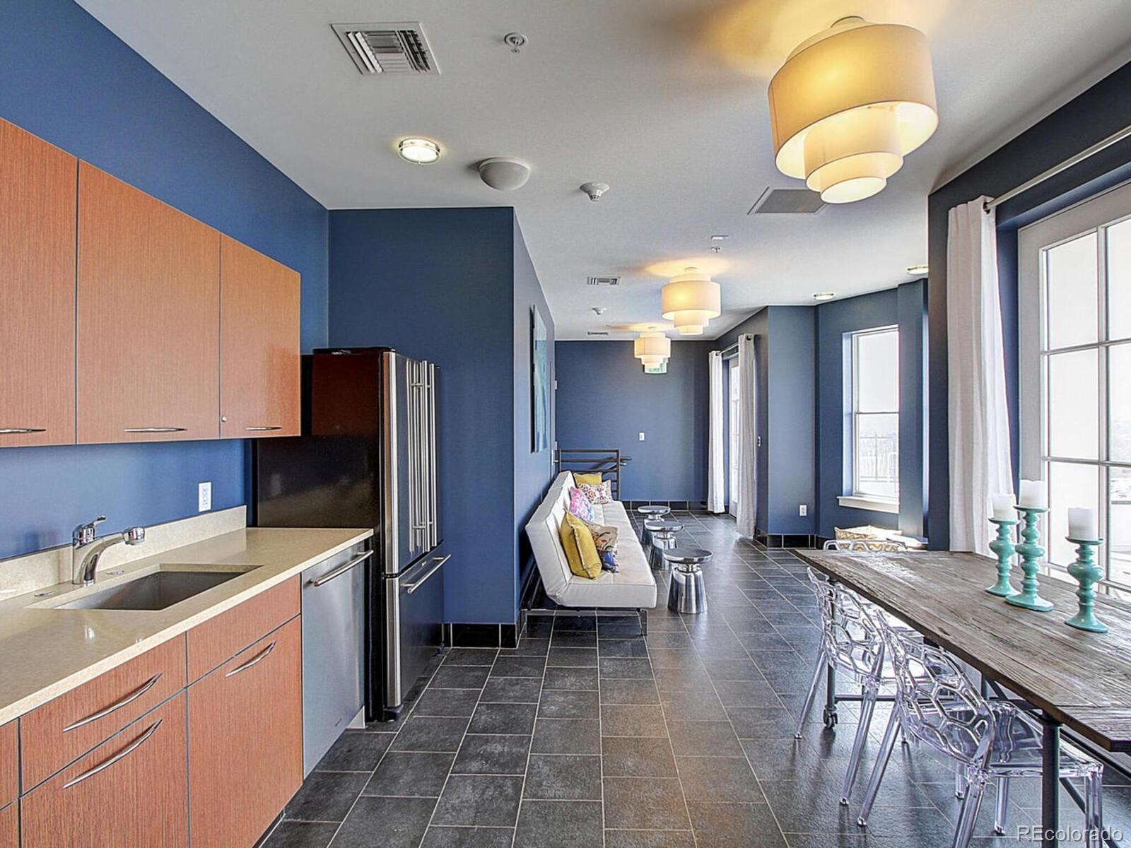 MLS Image #18 for 410  acoma street 203,denver, Colorado