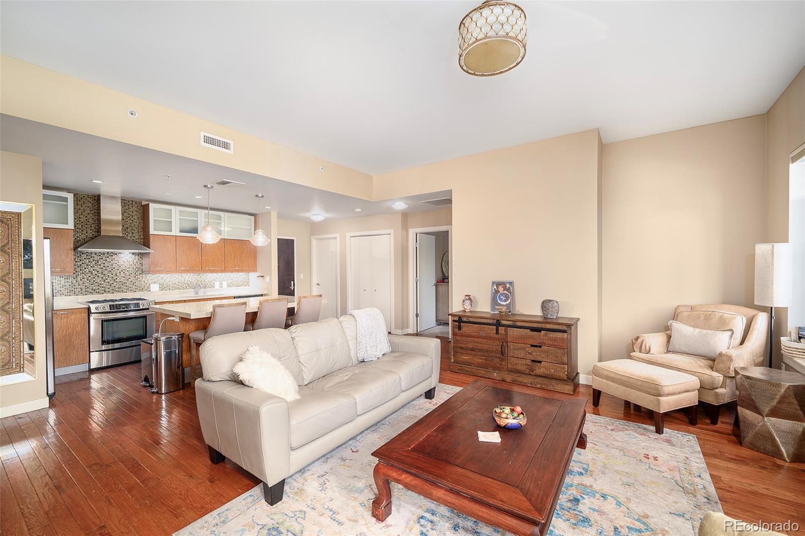 MLS Image #4 for 410  acoma street 203,denver, Colorado