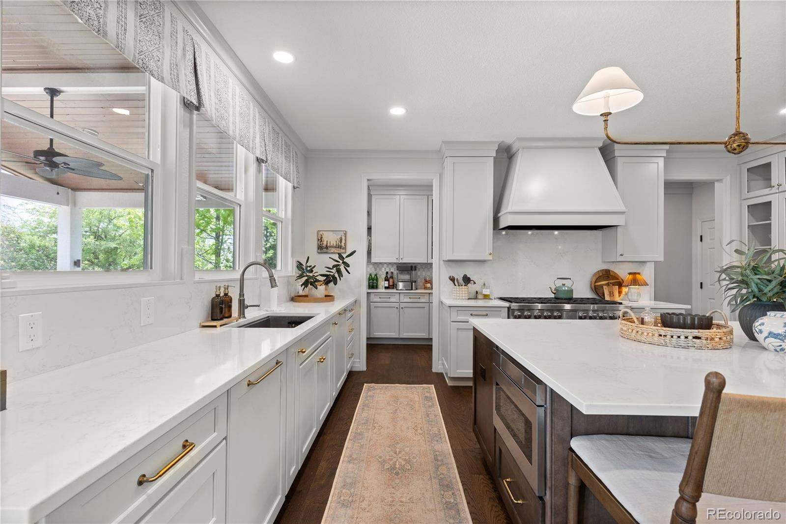 MLS Image #11 for 10660  weathersfield court,highlands ranch, Colorado
