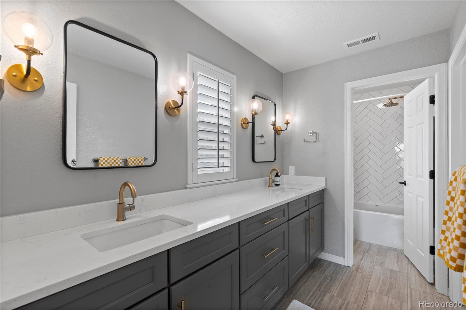 MLS Image #33 for 10660  weathersfield court,highlands ranch, Colorado