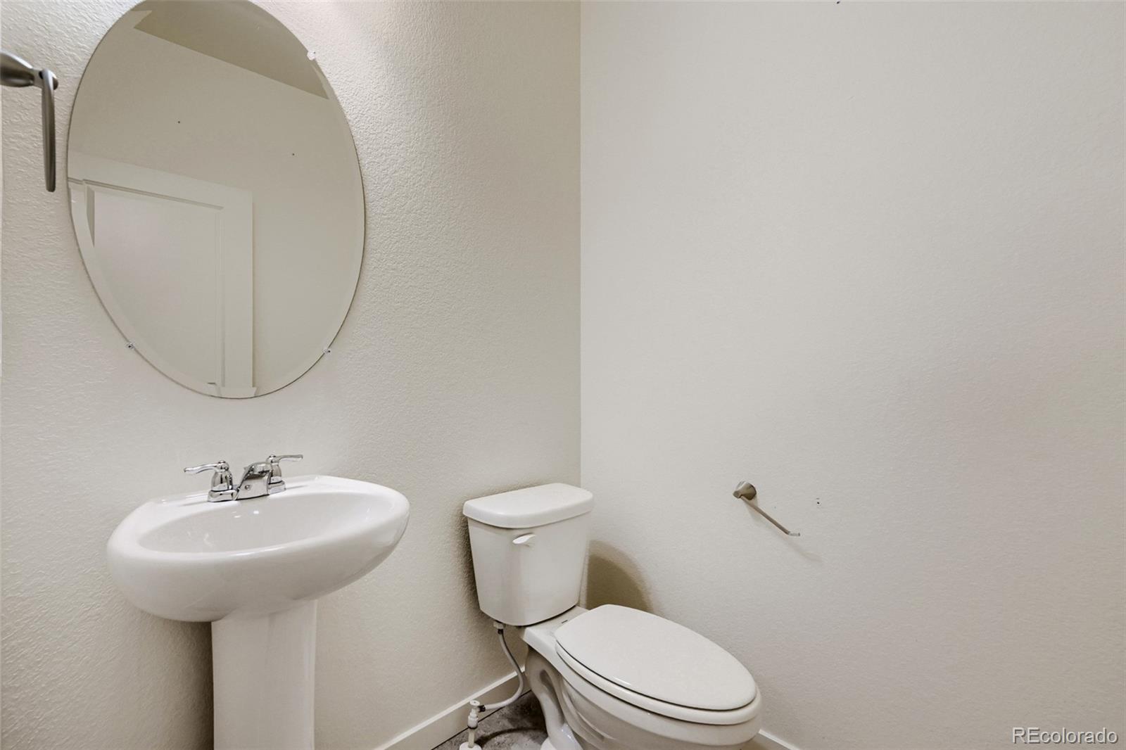 MLS Image #11 for 13376  willow street,thornton, Colorado
