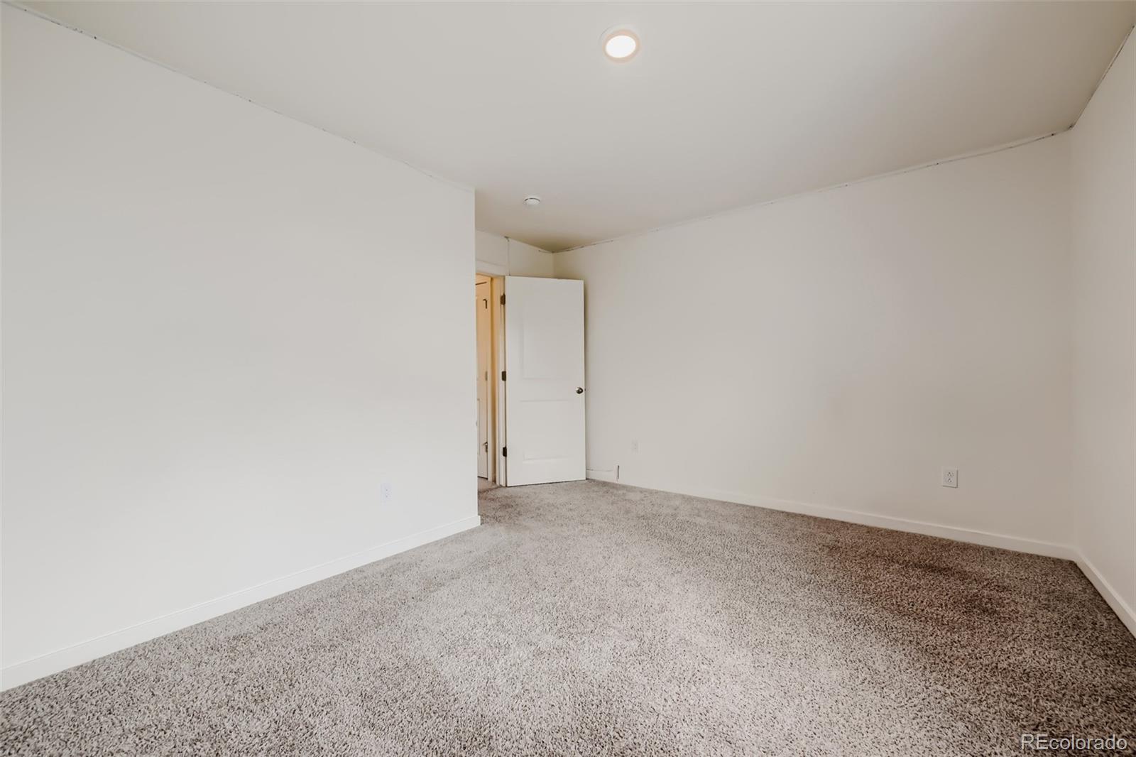 MLS Image #17 for 13376  willow street,thornton, Colorado