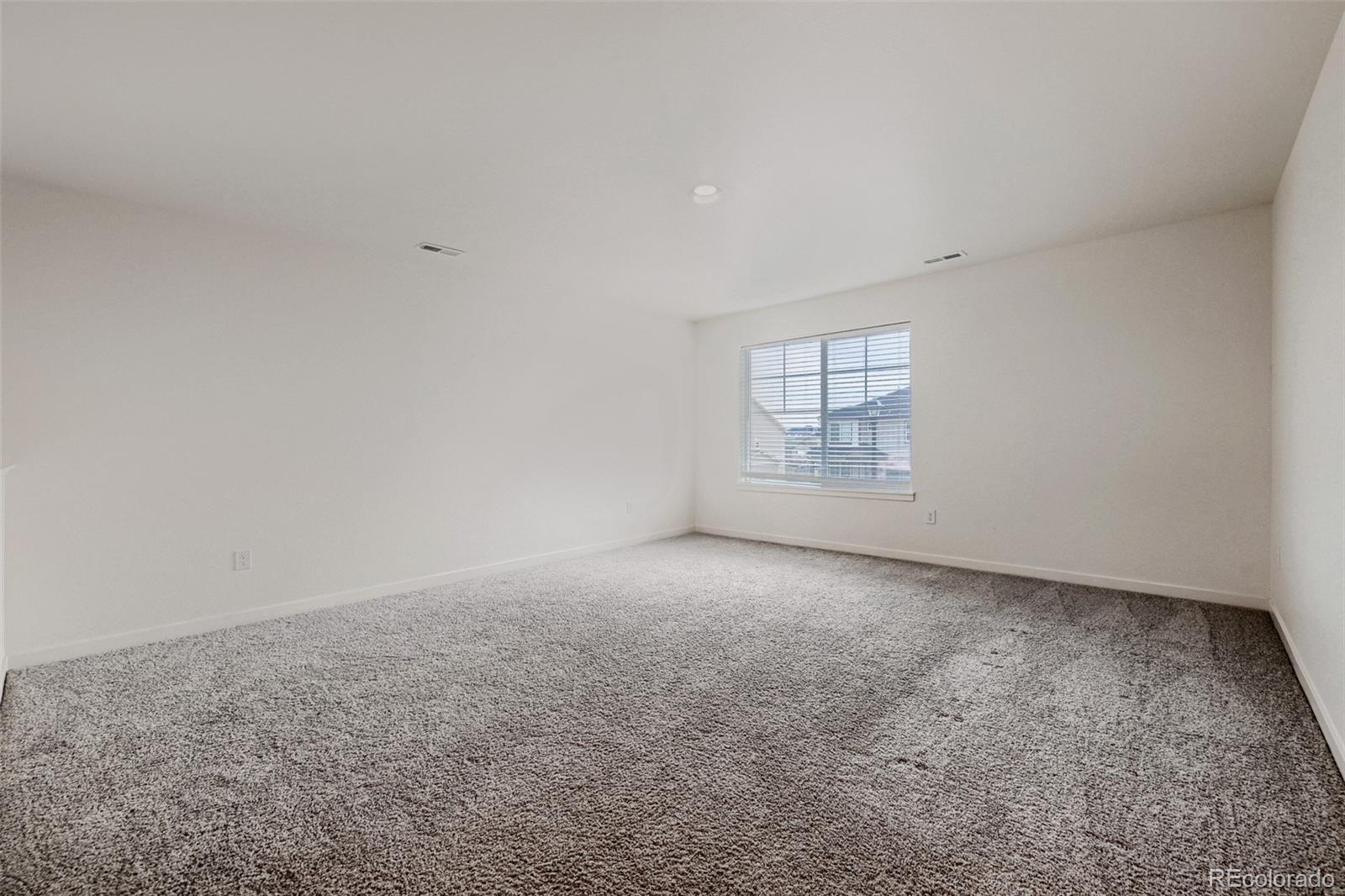 MLS Image #3 for 13376  willow street,thornton, Colorado