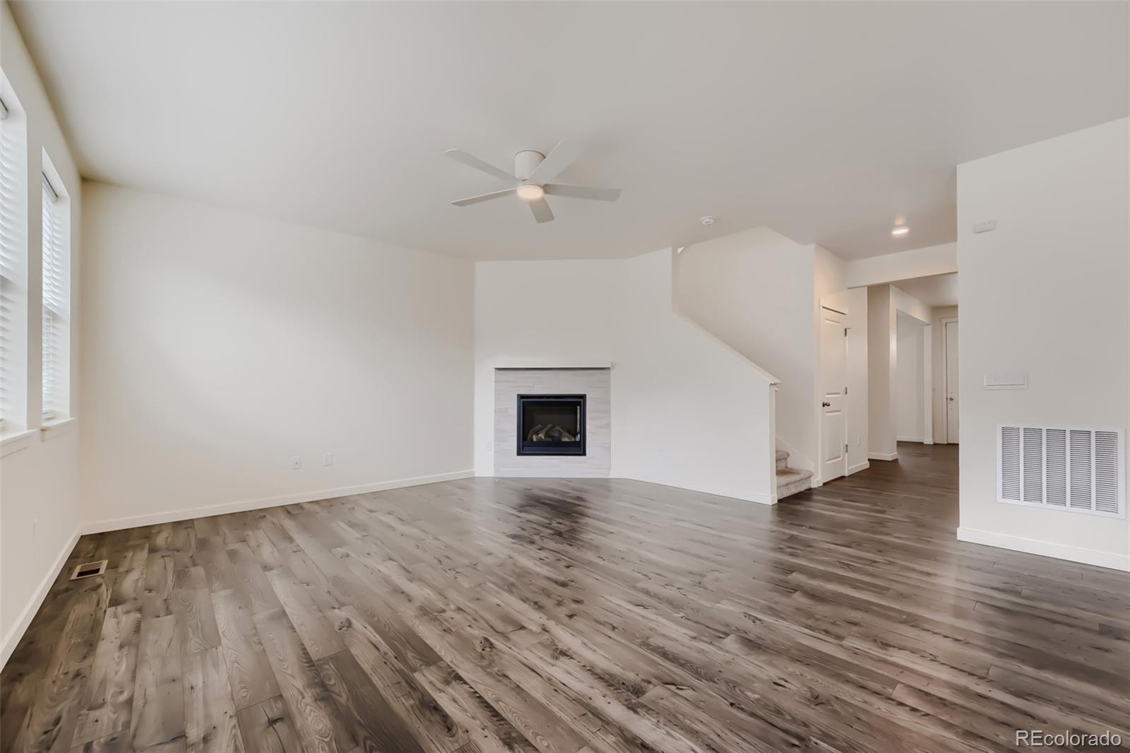 MLS Image #5 for 13376  willow street,thornton, Colorado