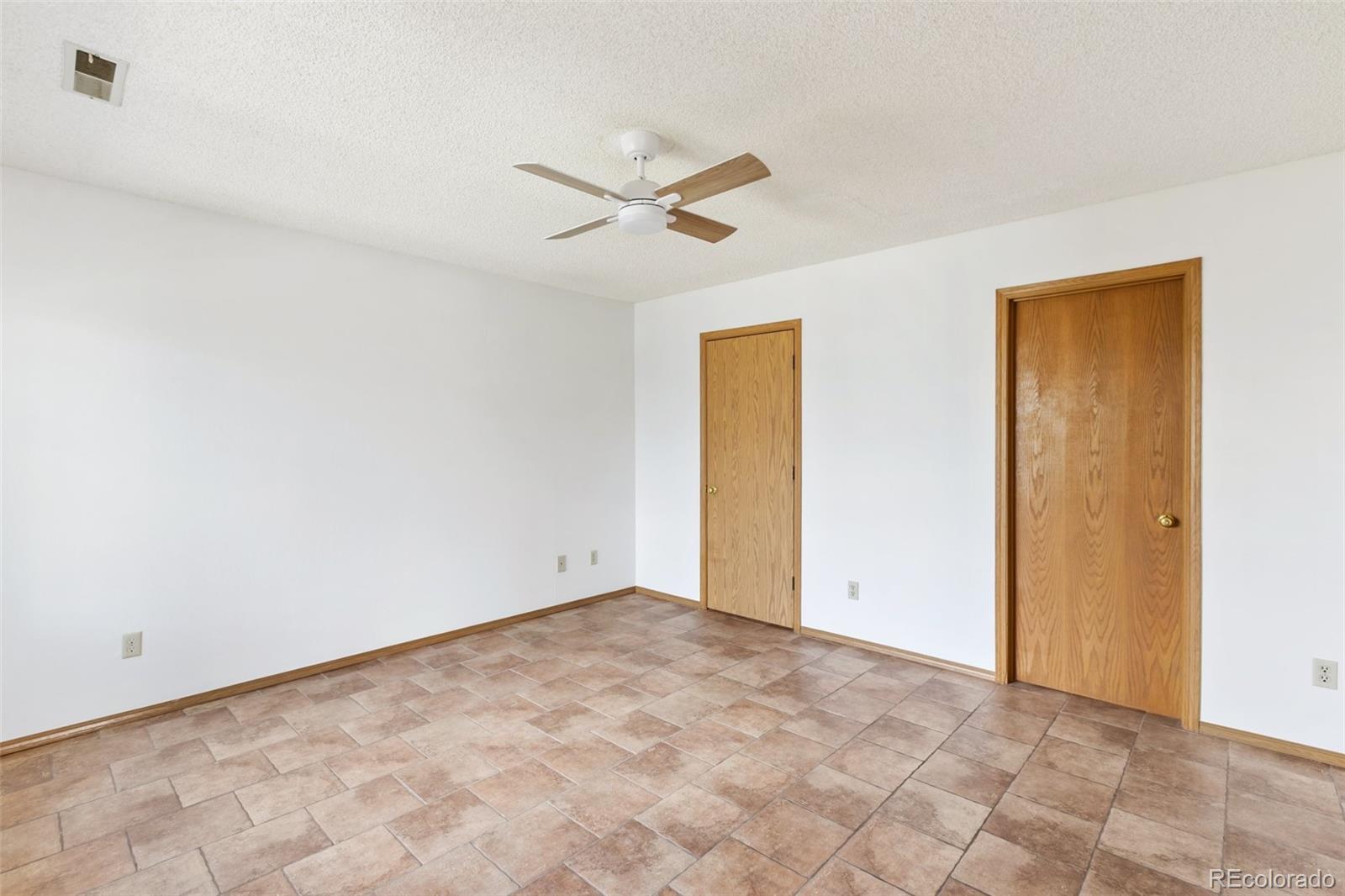 MLS Image #15 for 2758  montague drive,colorado springs, Colorado