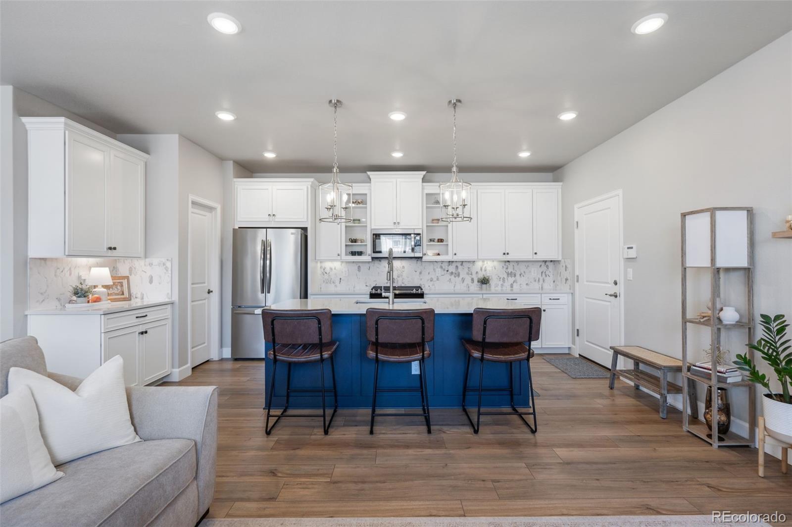 MLS Image #12 for 8073  monte vista circle,littleton, Colorado