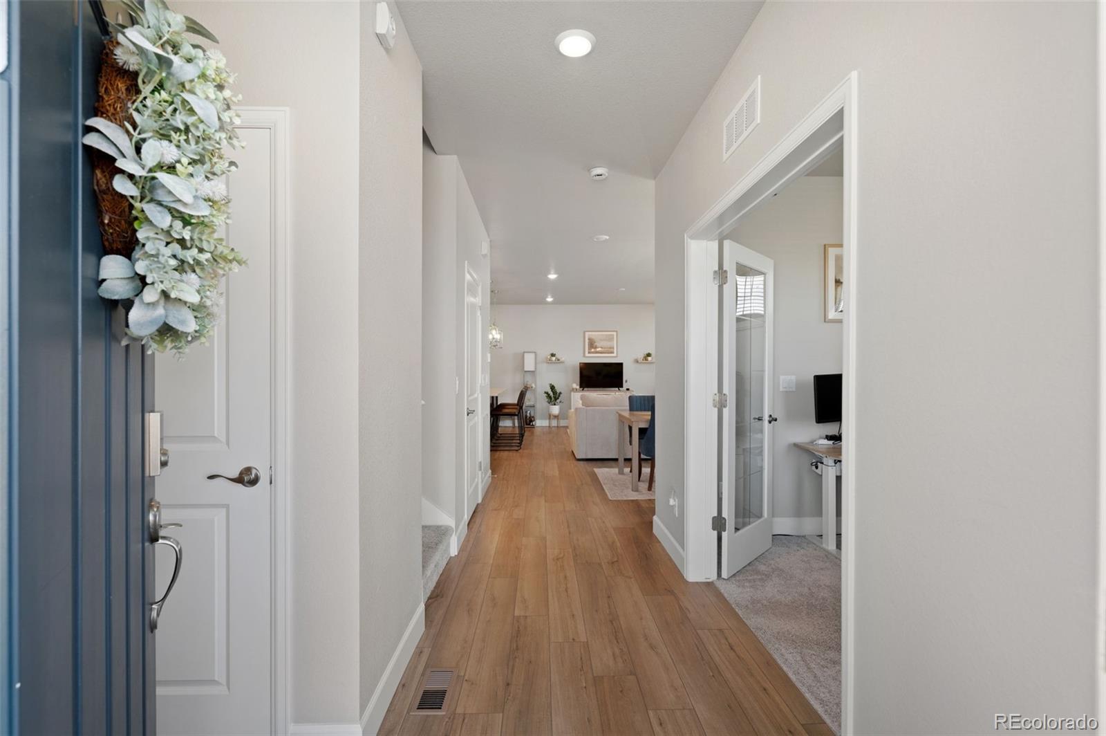 MLS Image #4 for 8073  monte vista circle,littleton, Colorado