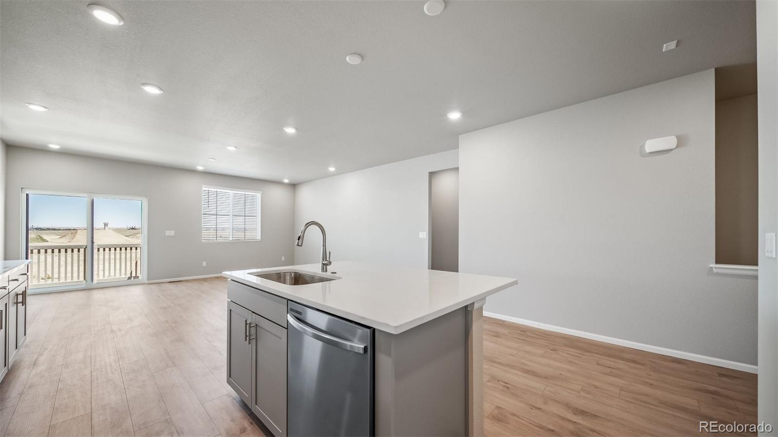 MLS Image #7 for 17598 e 103rd dr. ,commerce city, Colorado