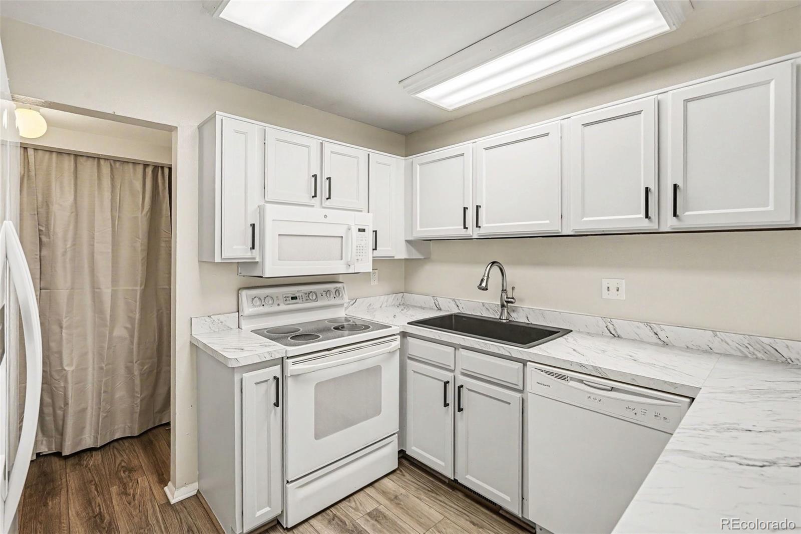 MLS Image #5 for 11834  garfield circle,thornton, Colorado