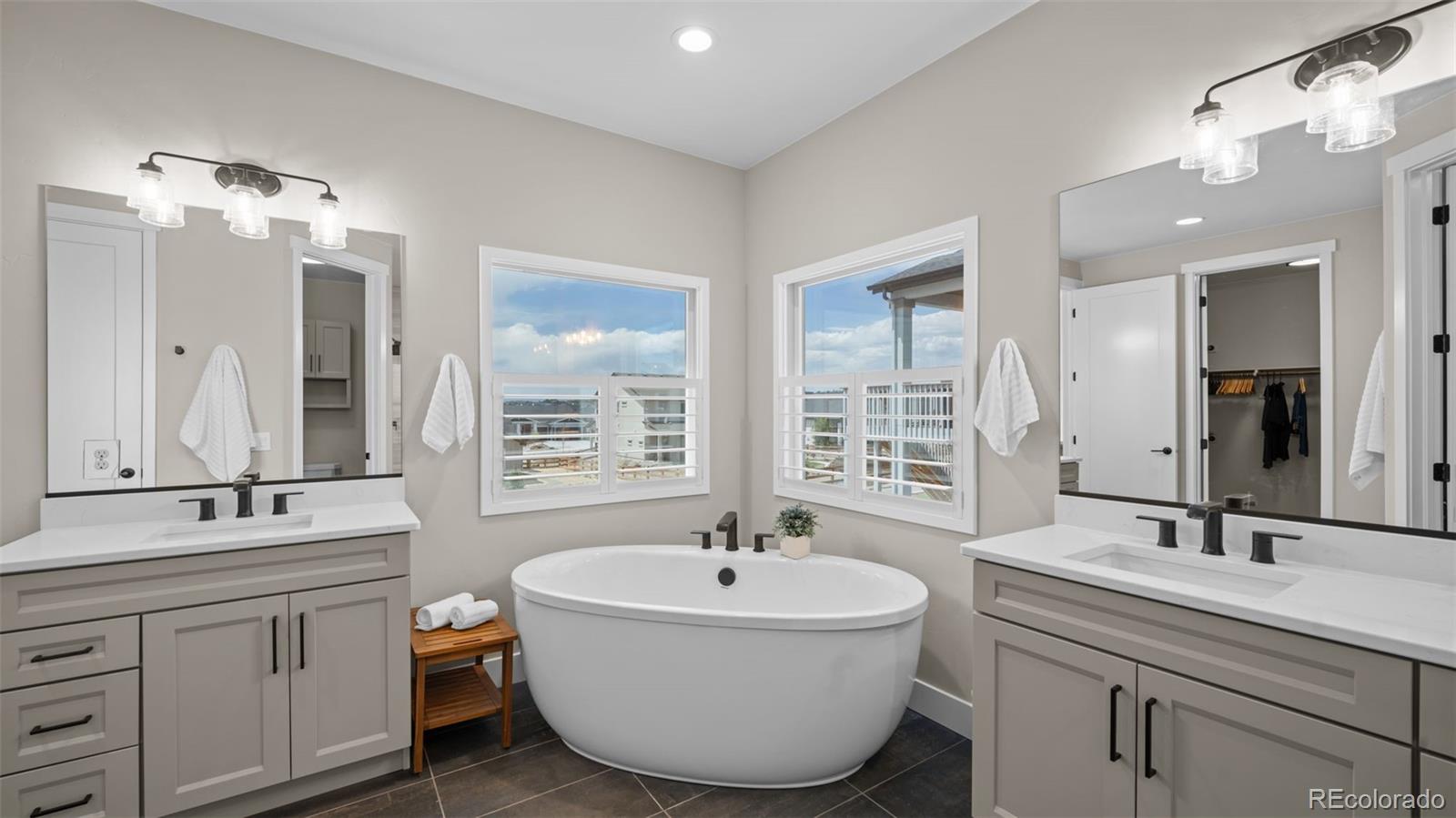 MLS Image #23 for 9756  owl perch loop,colorado springs, Colorado