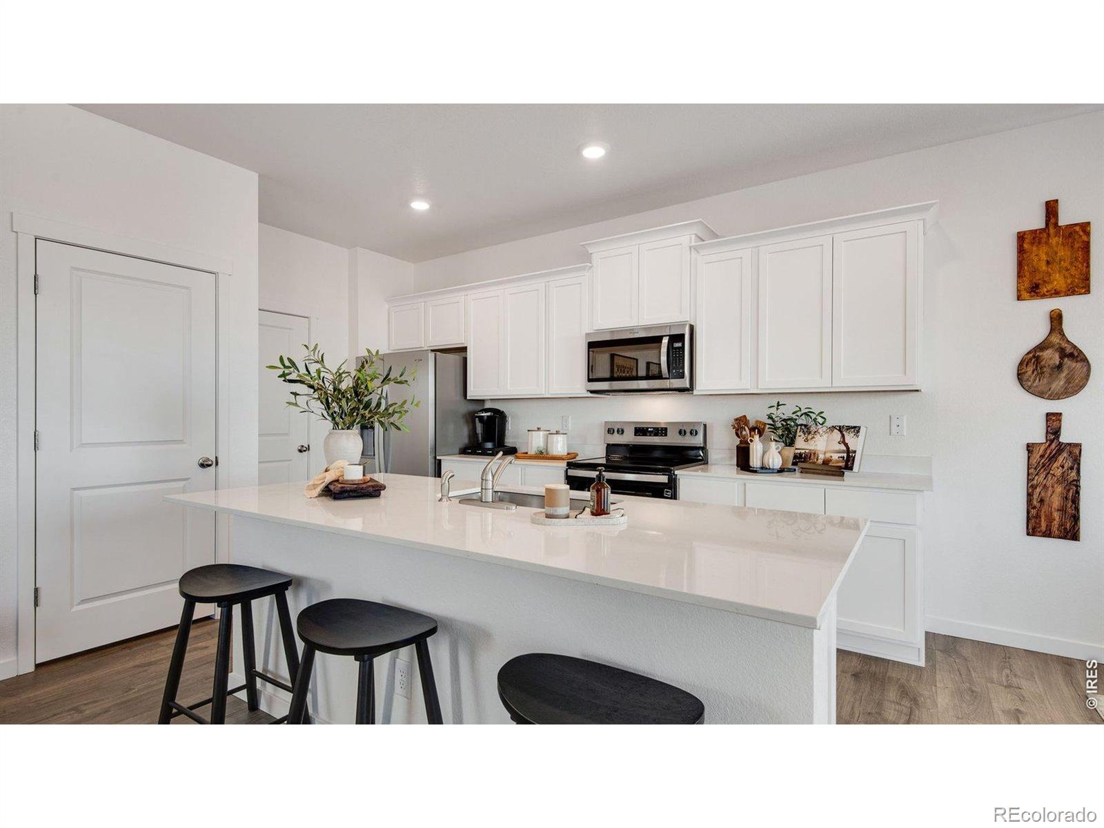 MLS Image #9 for 842  trumpet lane,windsor, Colorado
