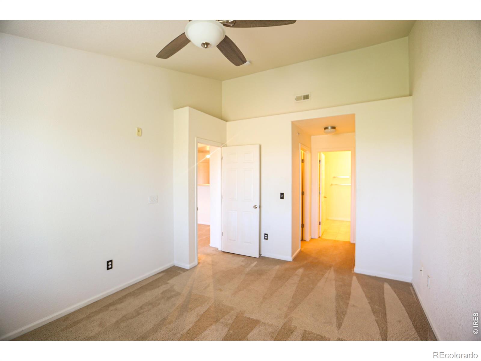 MLS Image #14 for 5255  memphis street,denver, Colorado
