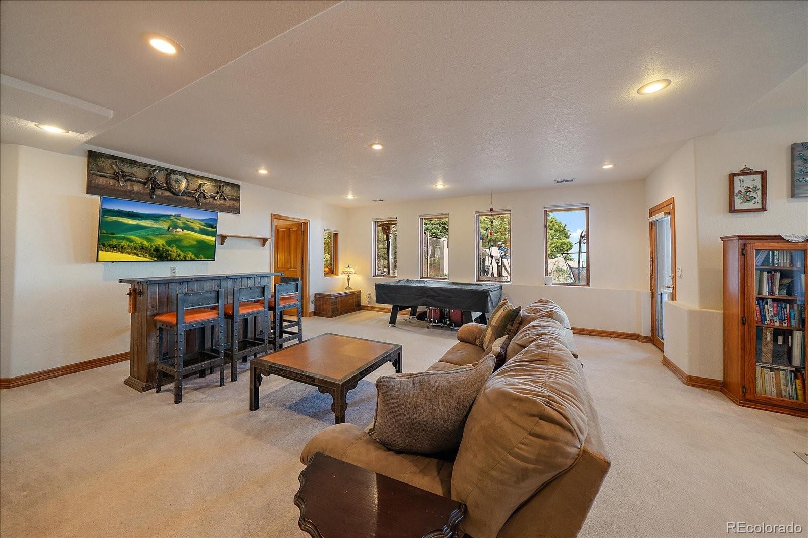 MLS Image #25 for 6698  condor run,littleton, Colorado