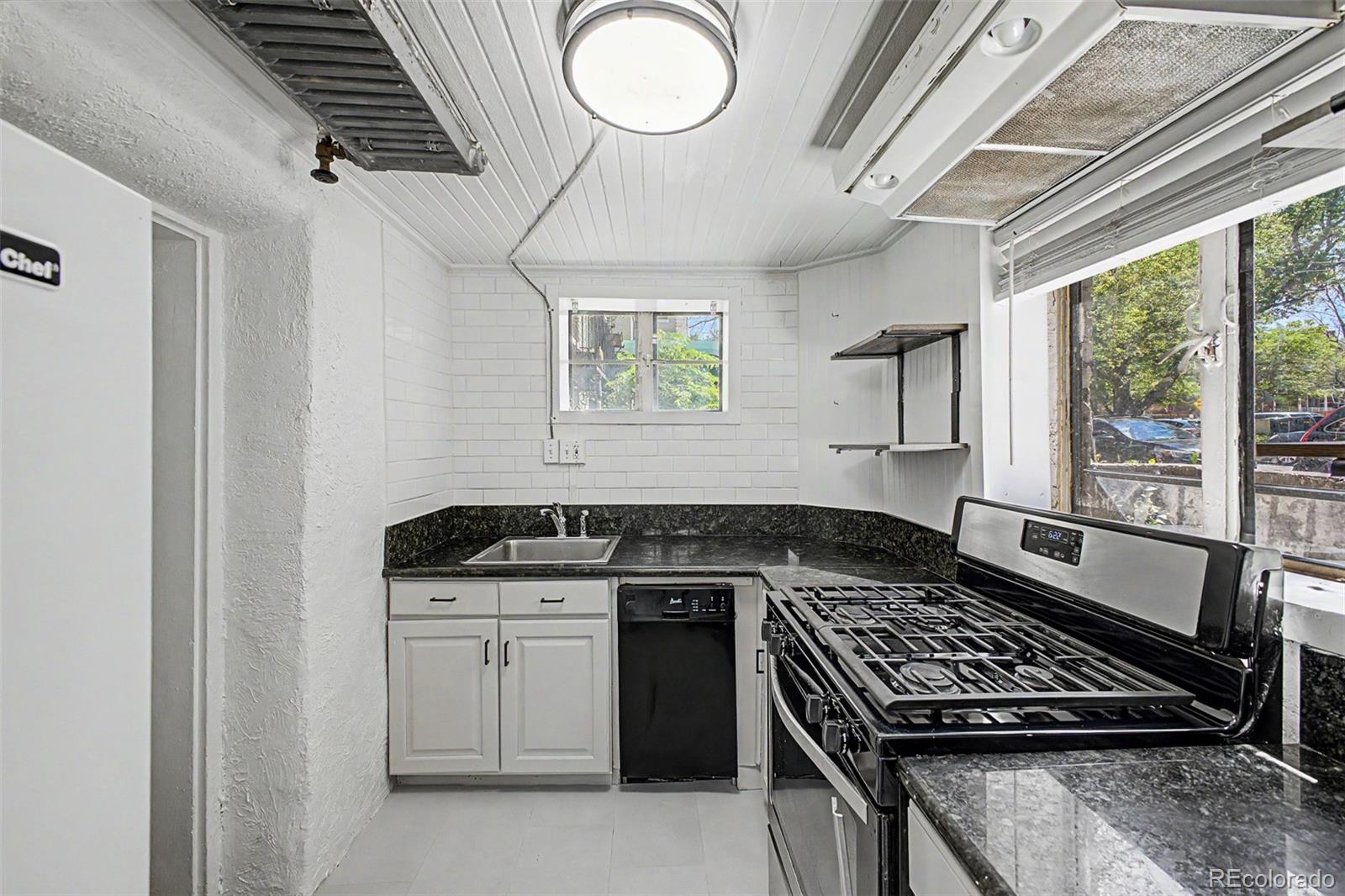 MLS Image #11 for 523 e 12th avenue 10,denver, Colorado