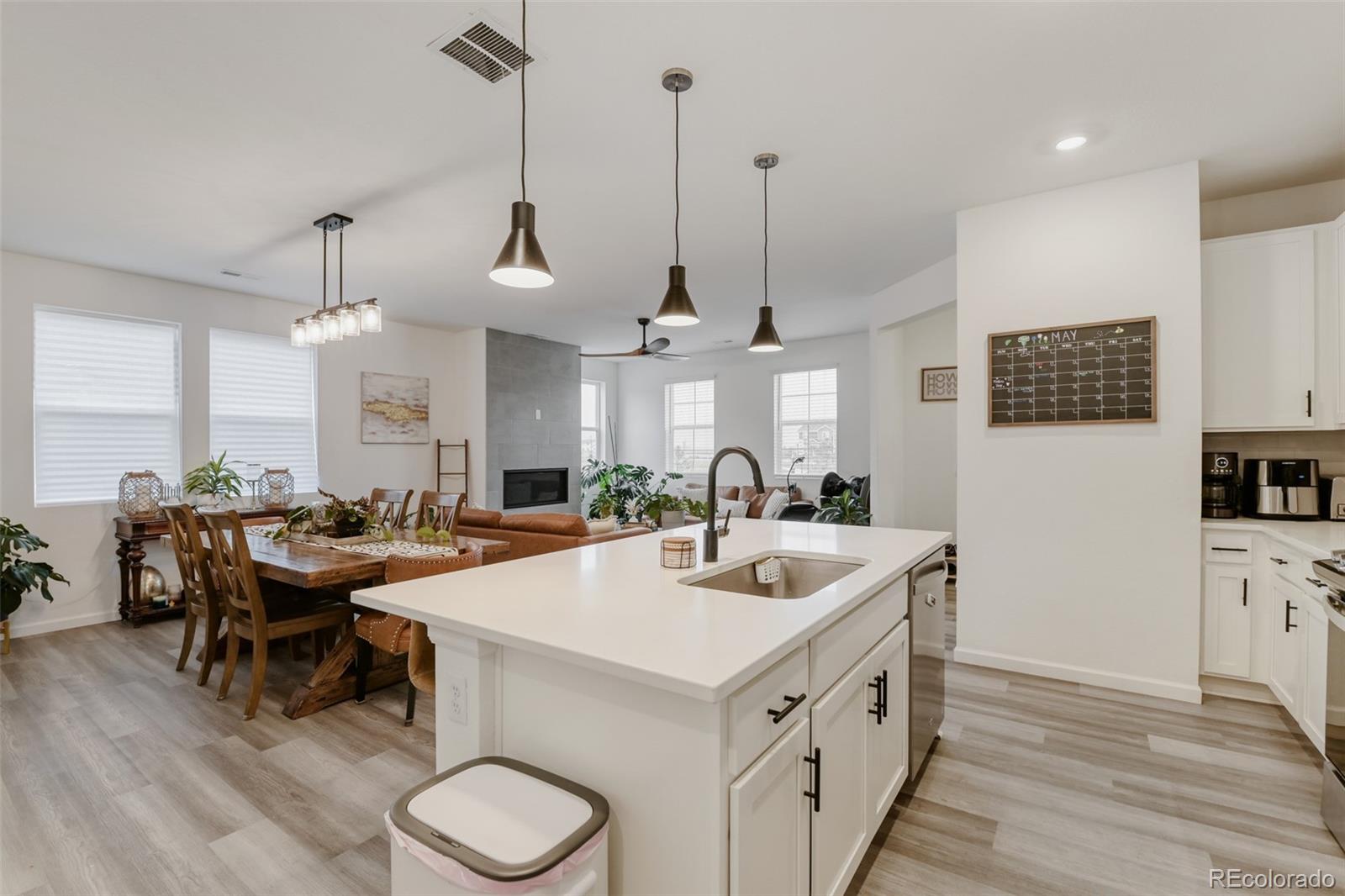MLS Image #16 for 2922  nectar street,strasburg, Colorado
