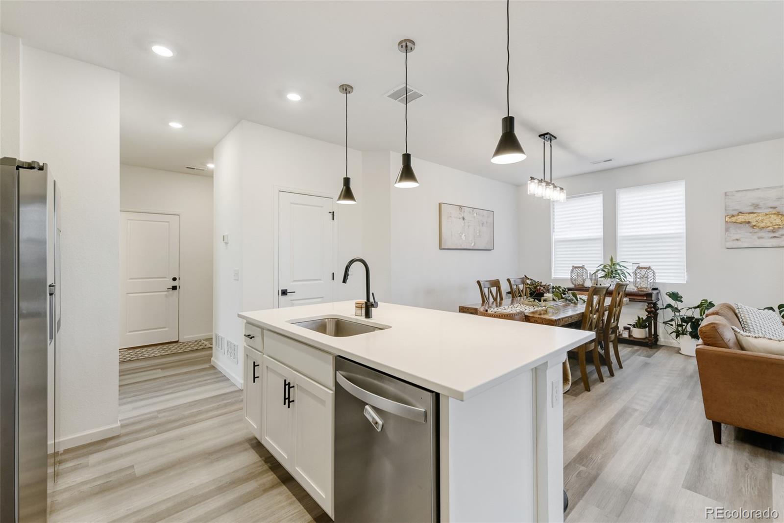 MLS Image #17 for 2922  nectar street,strasburg, Colorado