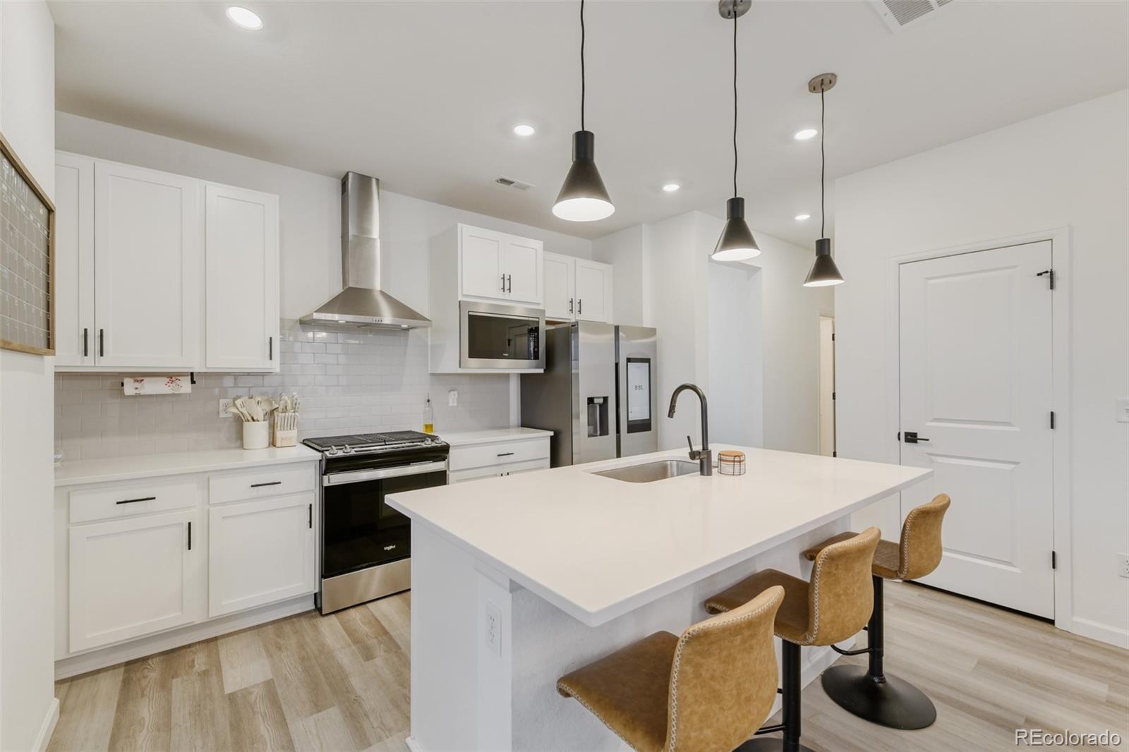 MLS Image #3 for 2922  nectar street,strasburg, Colorado