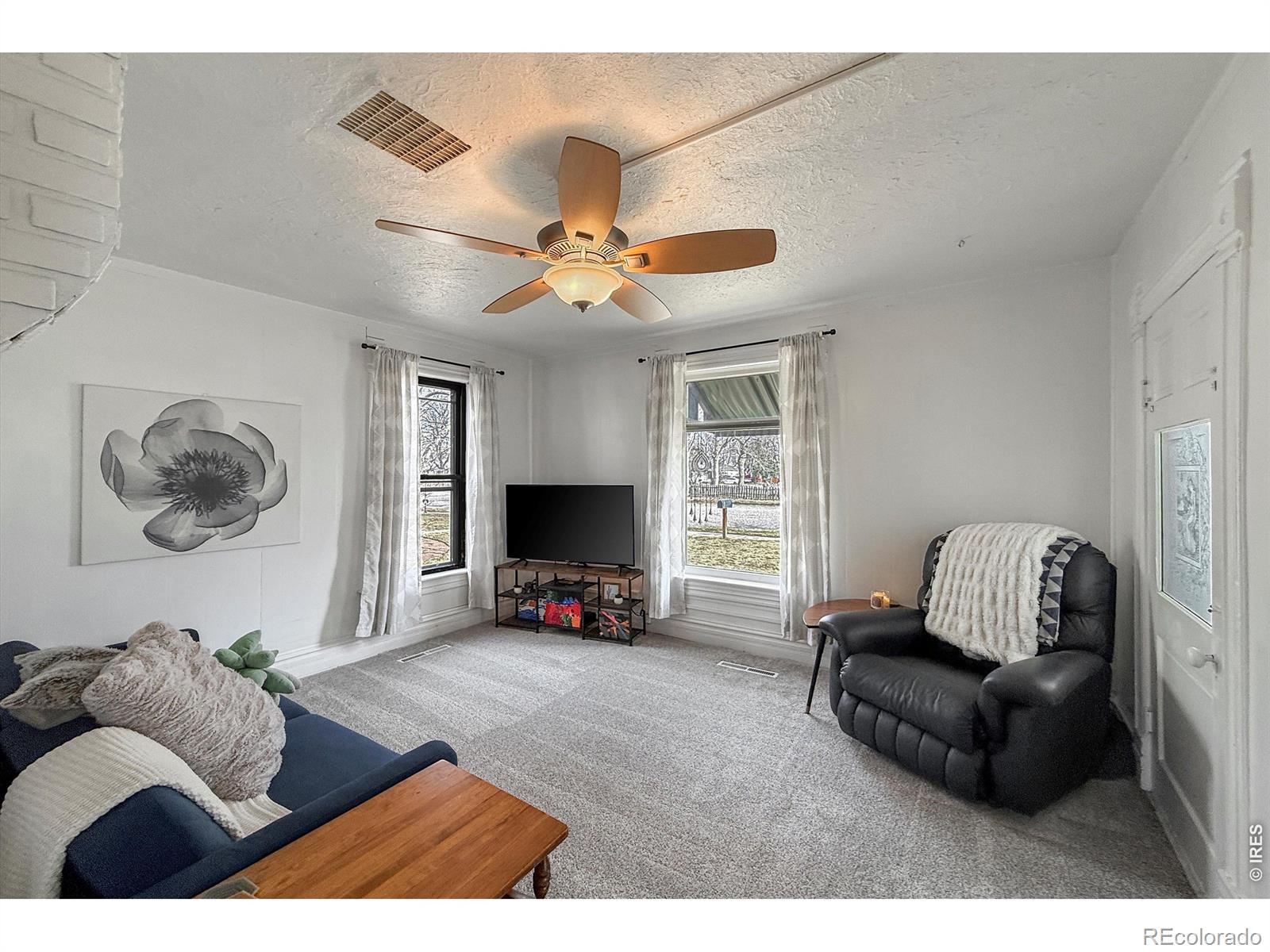 MLS Image #11 for 837  5th street,berthoud, Colorado