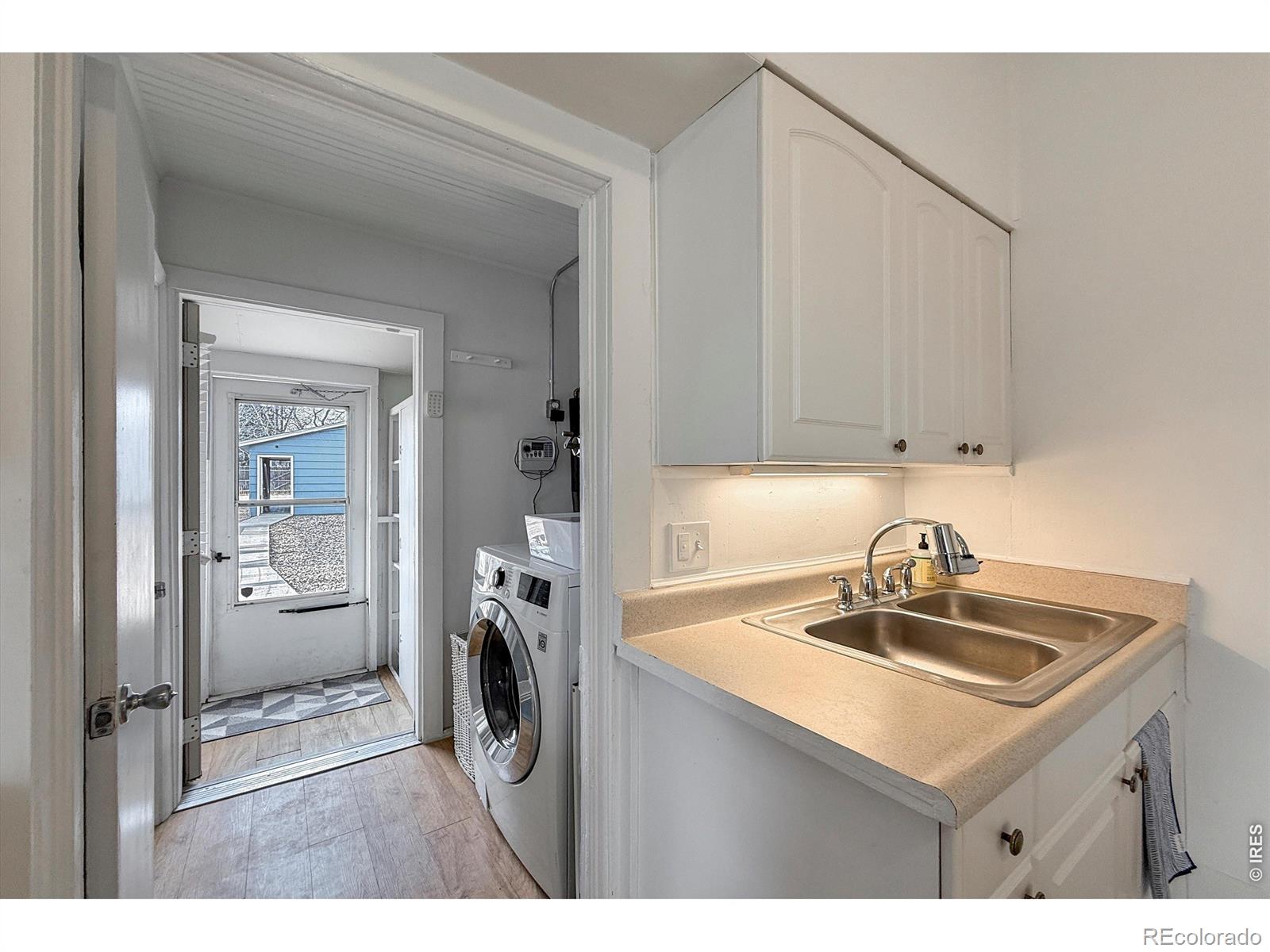 MLS Image #12 for 837  5th street,berthoud, Colorado
