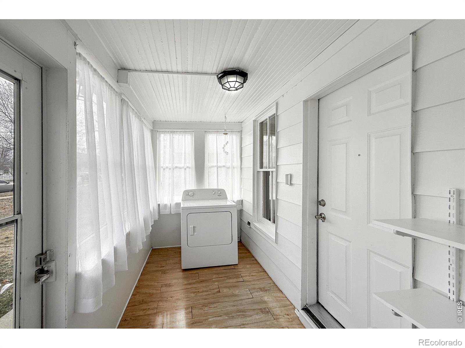 MLS Image #3 for 837  5th street,berthoud, Colorado