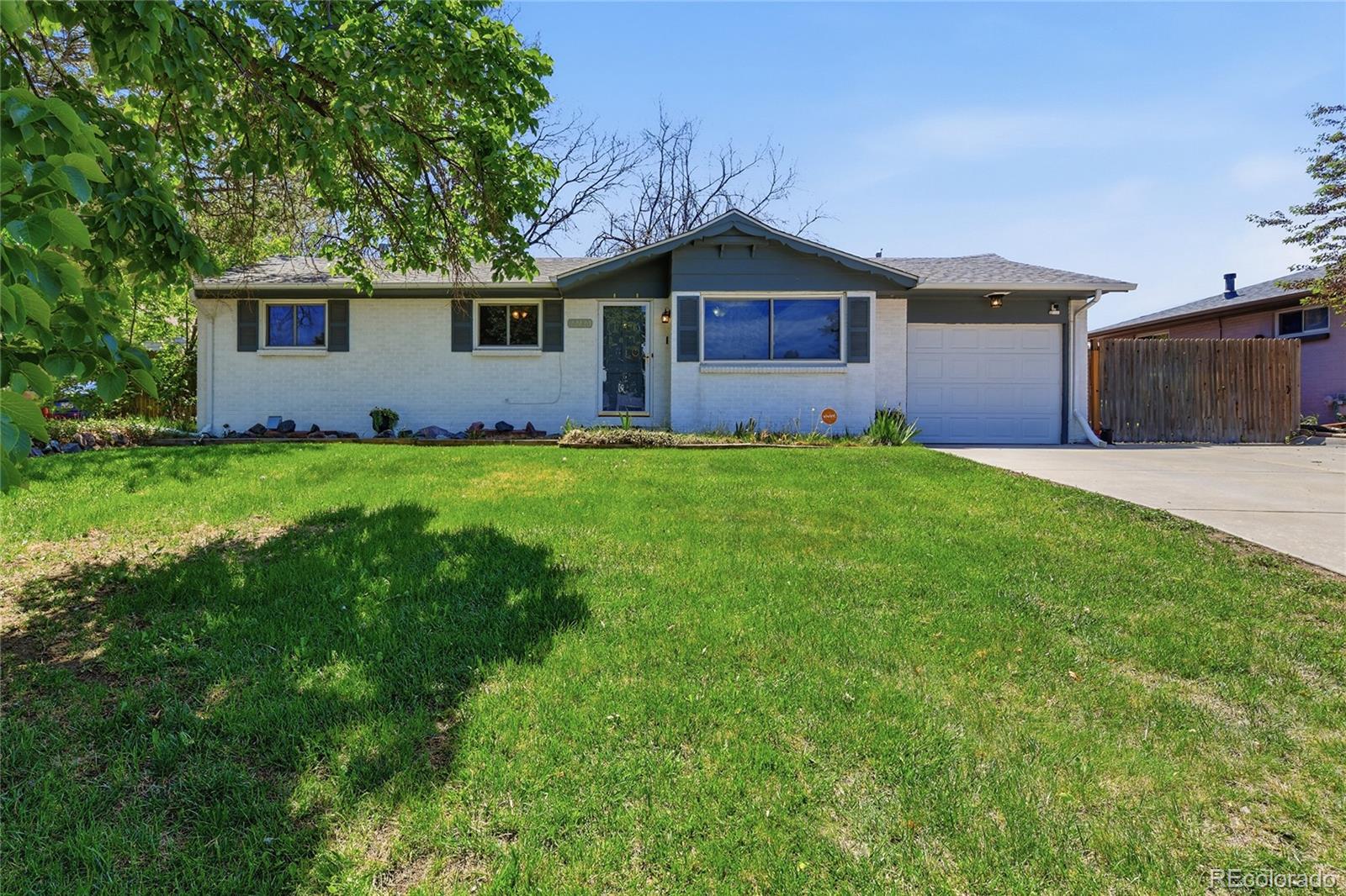 MLS Image #0 for 12120 e center drive,aurora, Colorado