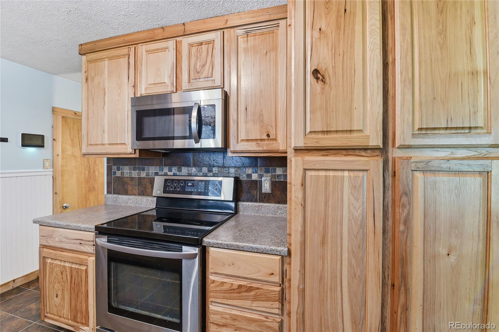 MLS Image #10 for 12120 e center drive,aurora, Colorado