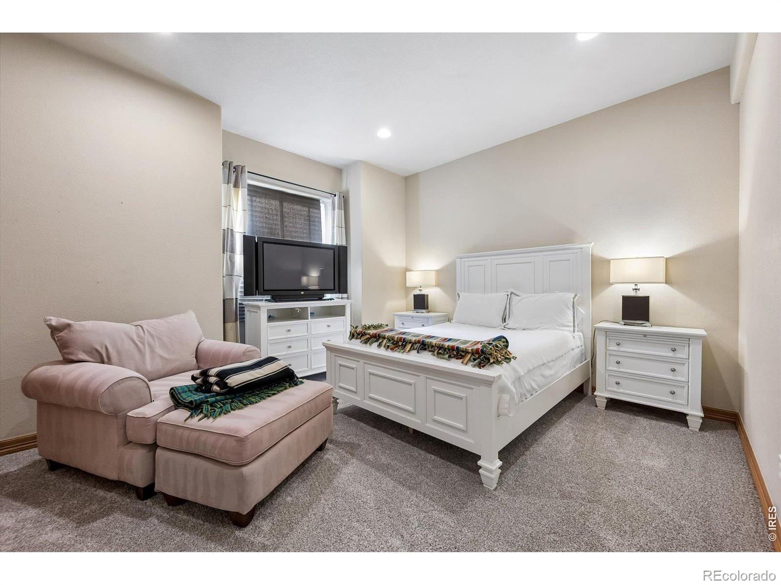 MLS Image #13 for 11933  mobile street #a,commerce city, Colorado
