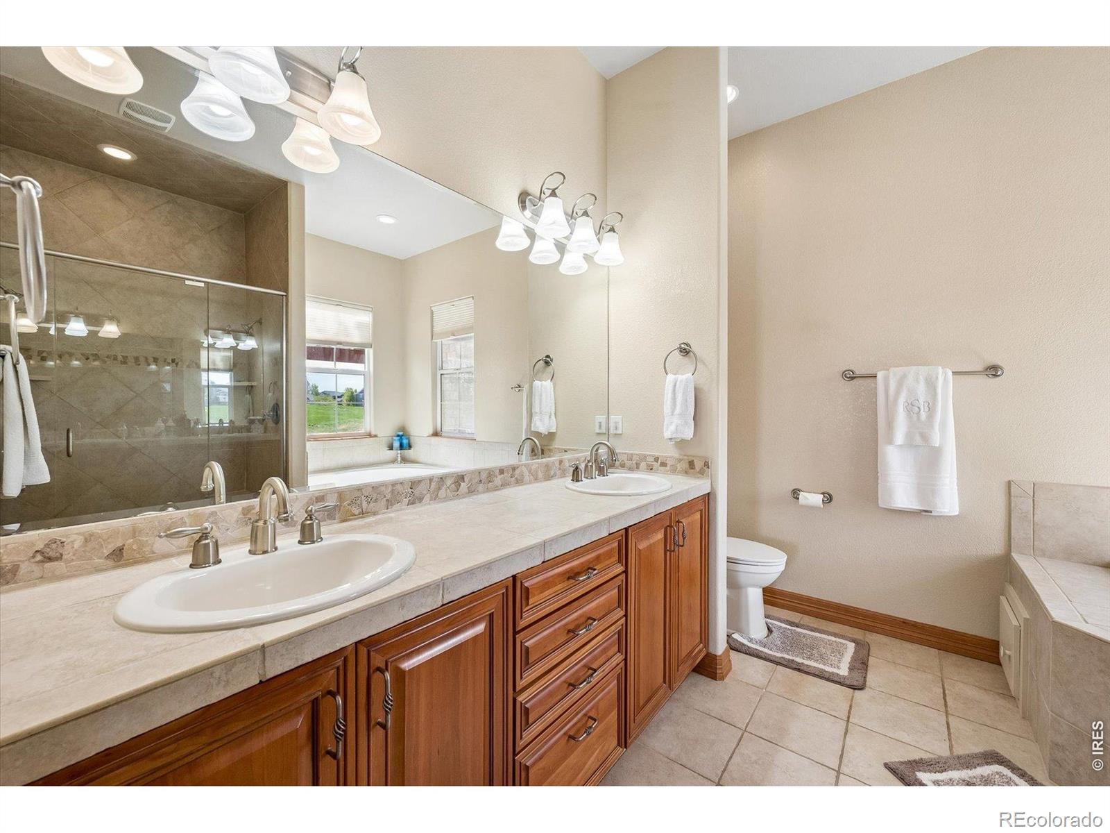 MLS Image #21 for 11933  mobile street #a,commerce city, Colorado