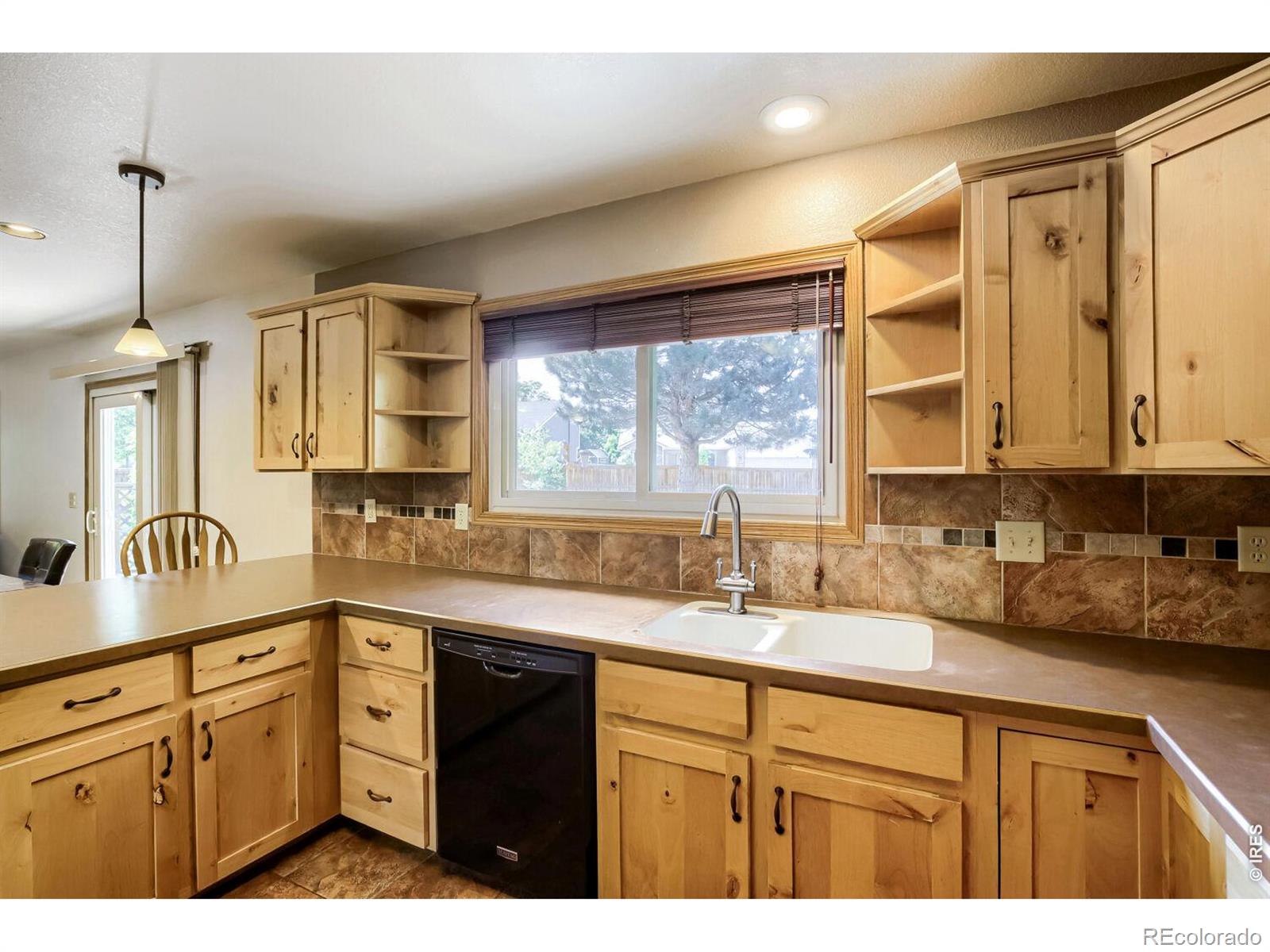 MLS Image #6 for 1701  rutledge court,fort collins, Colorado
