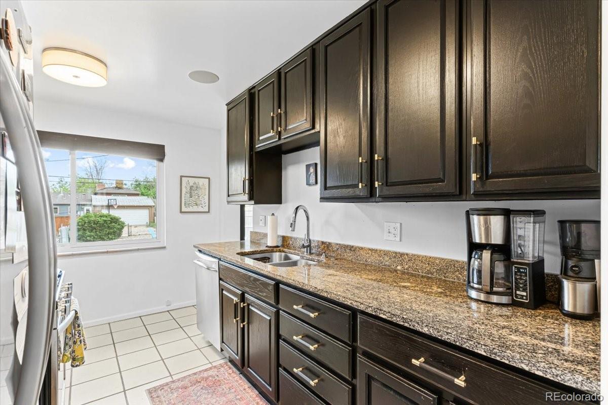 MLS Image #14 for 2670 s lowell boulevard,denver, Colorado