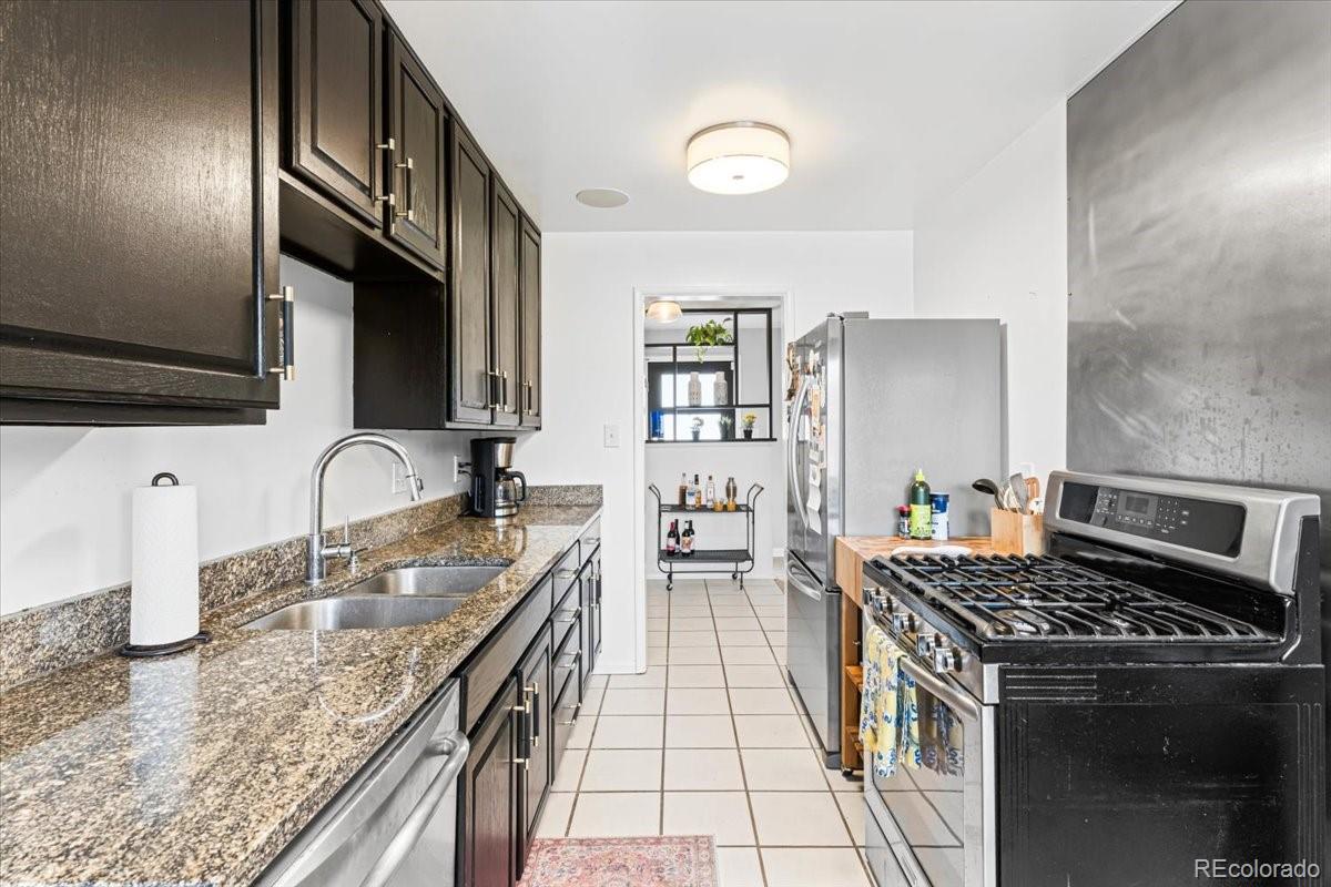 MLS Image #17 for 2670 s lowell boulevard,denver, Colorado