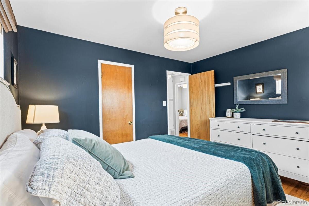 MLS Image #19 for 2670 s lowell boulevard,denver, Colorado