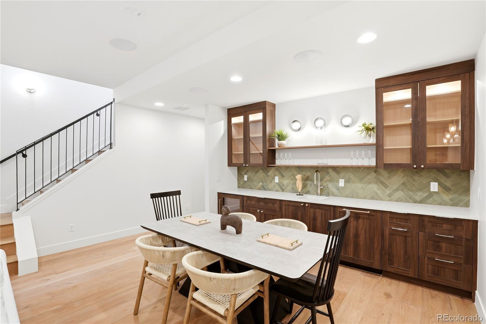 MLS Image #17 for 245 s emerson street,denver, Colorado