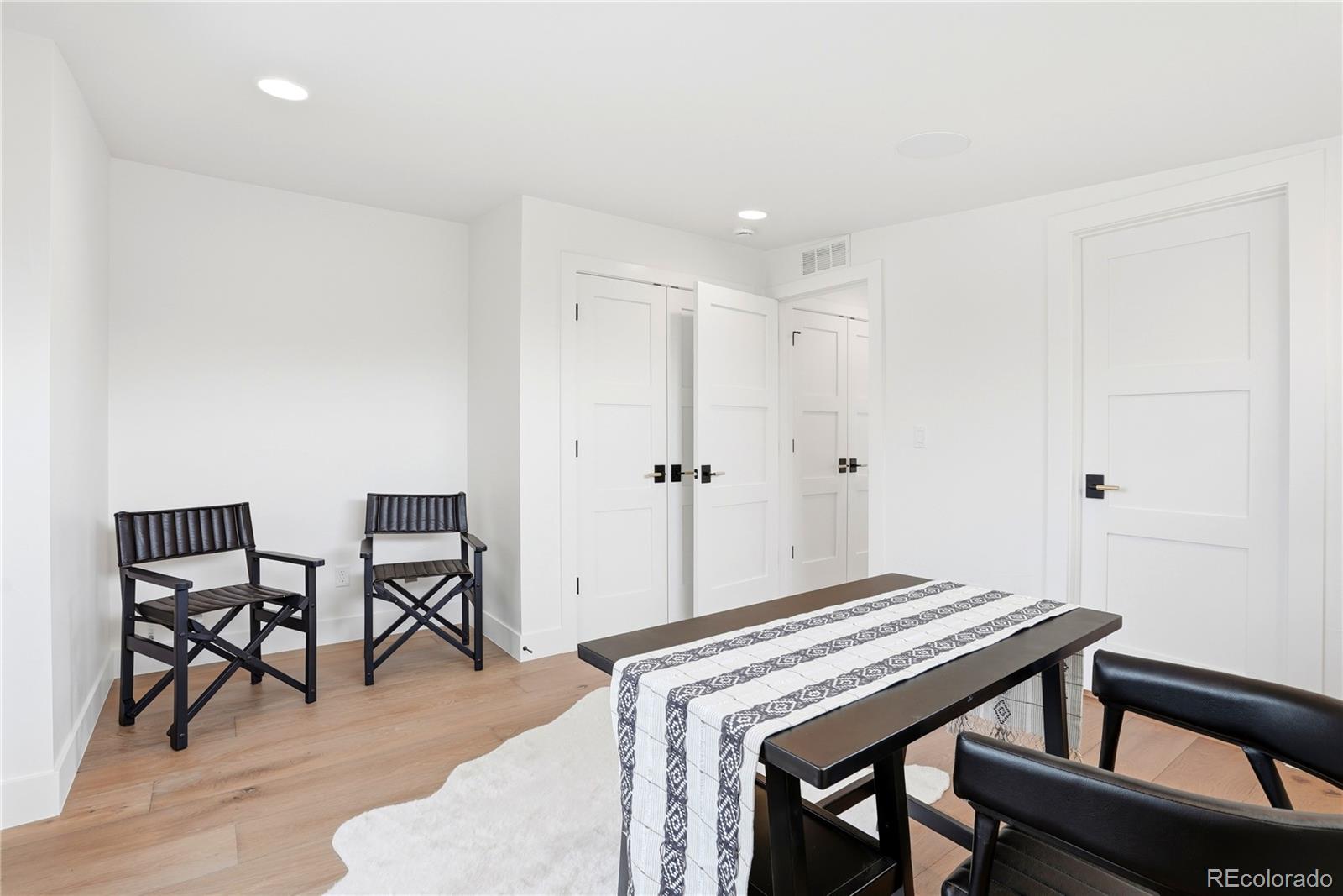 MLS Image #45 for 245 s emerson street,denver, Colorado