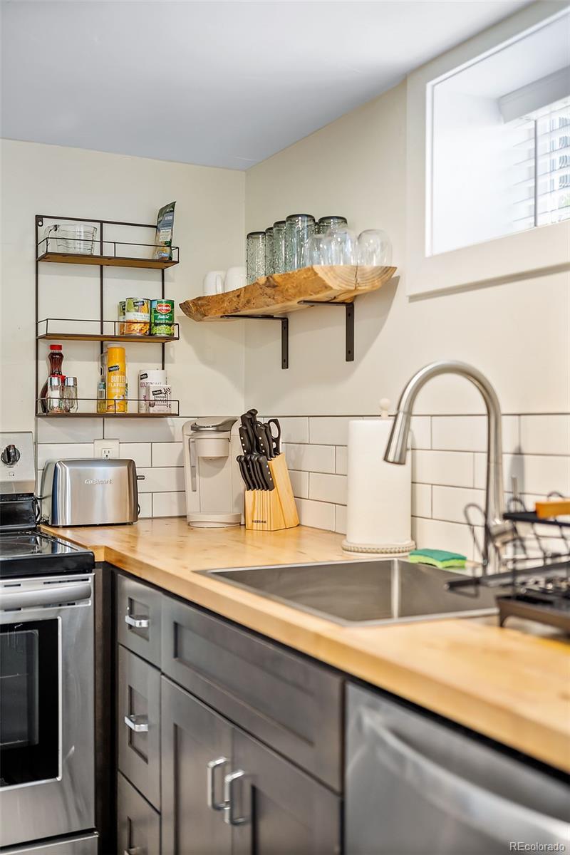 MLS Image #19 for 4847  zuni street,denver, Colorado