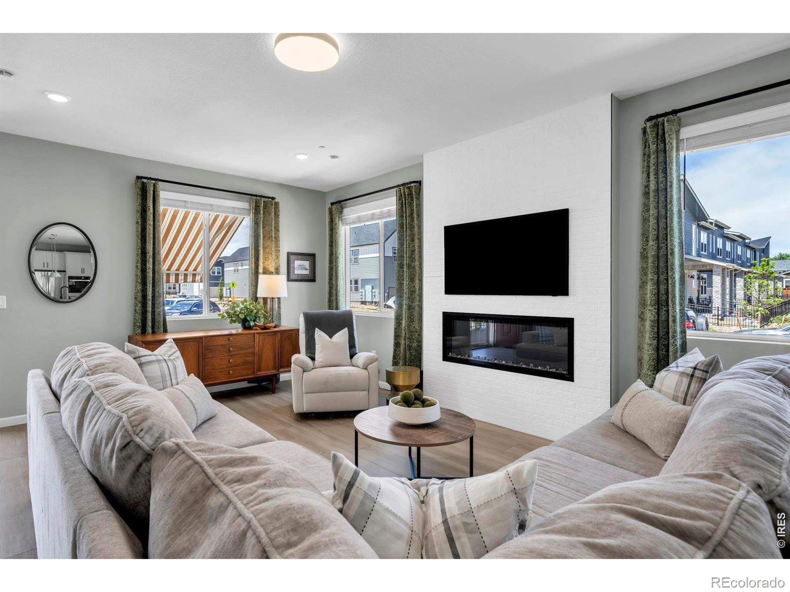 MLS Image #5 for 2718  bear springs circle,longmont, Colorado