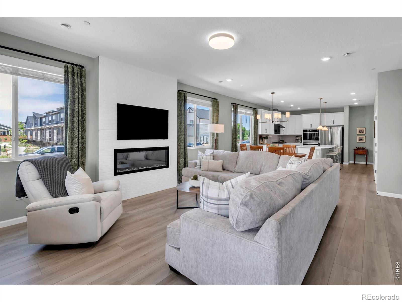 MLS Image #6 for 2718  bear springs circle,longmont, Colorado