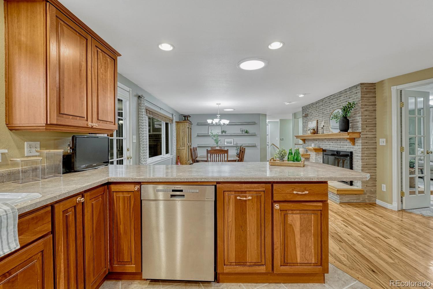 MLS Image #18 for 2619  farragut circle,colorado springs, Colorado
