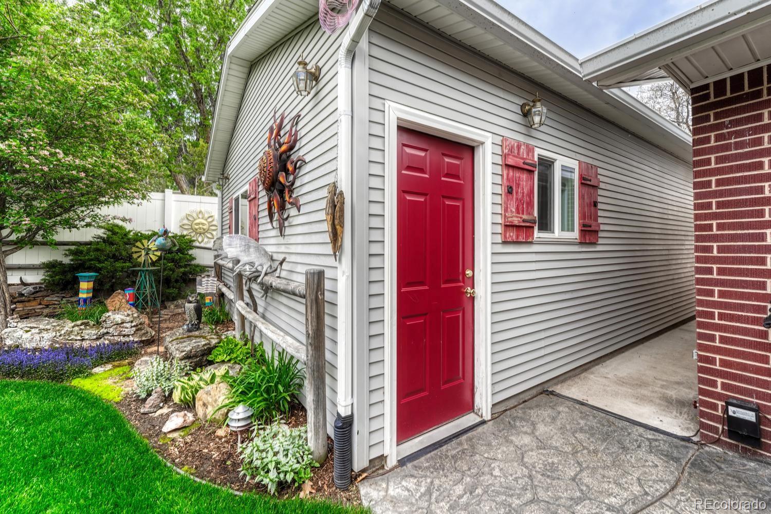 MLS Image #38 for 2619  farragut circle,colorado springs, Colorado