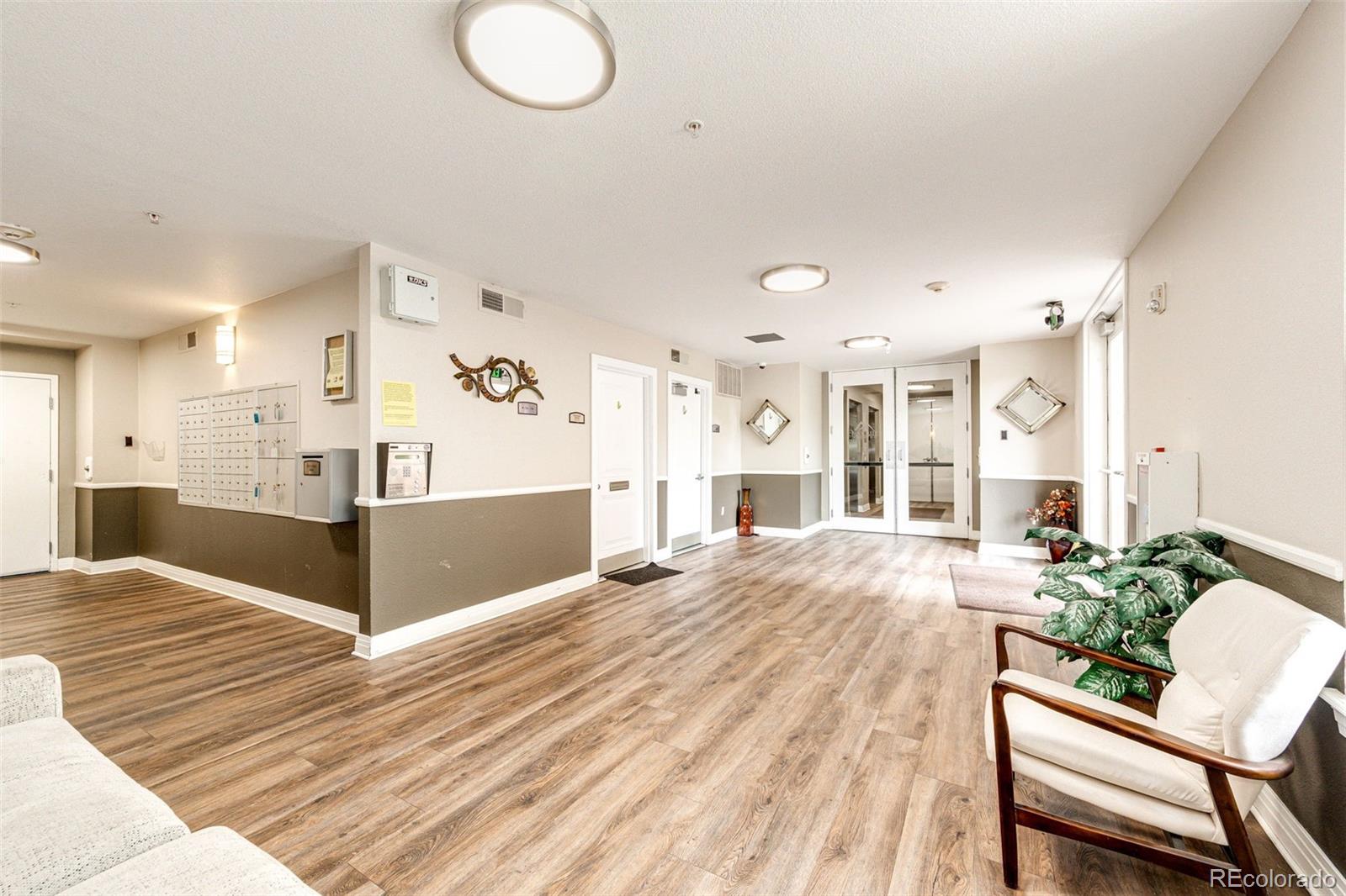 MLS Image #4 for 9059 e panorama circle,englewood, Colorado