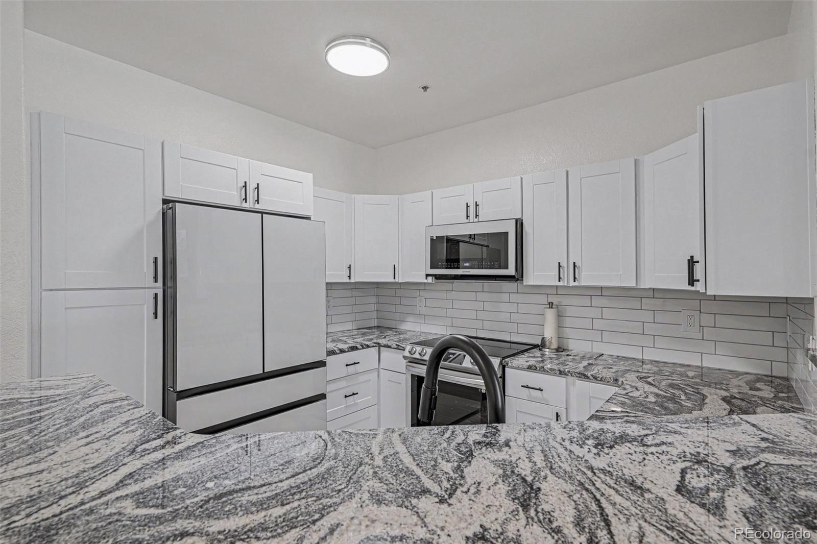 MLS Image #11 for 1691 w canal circle 1115,littleton, Colorado