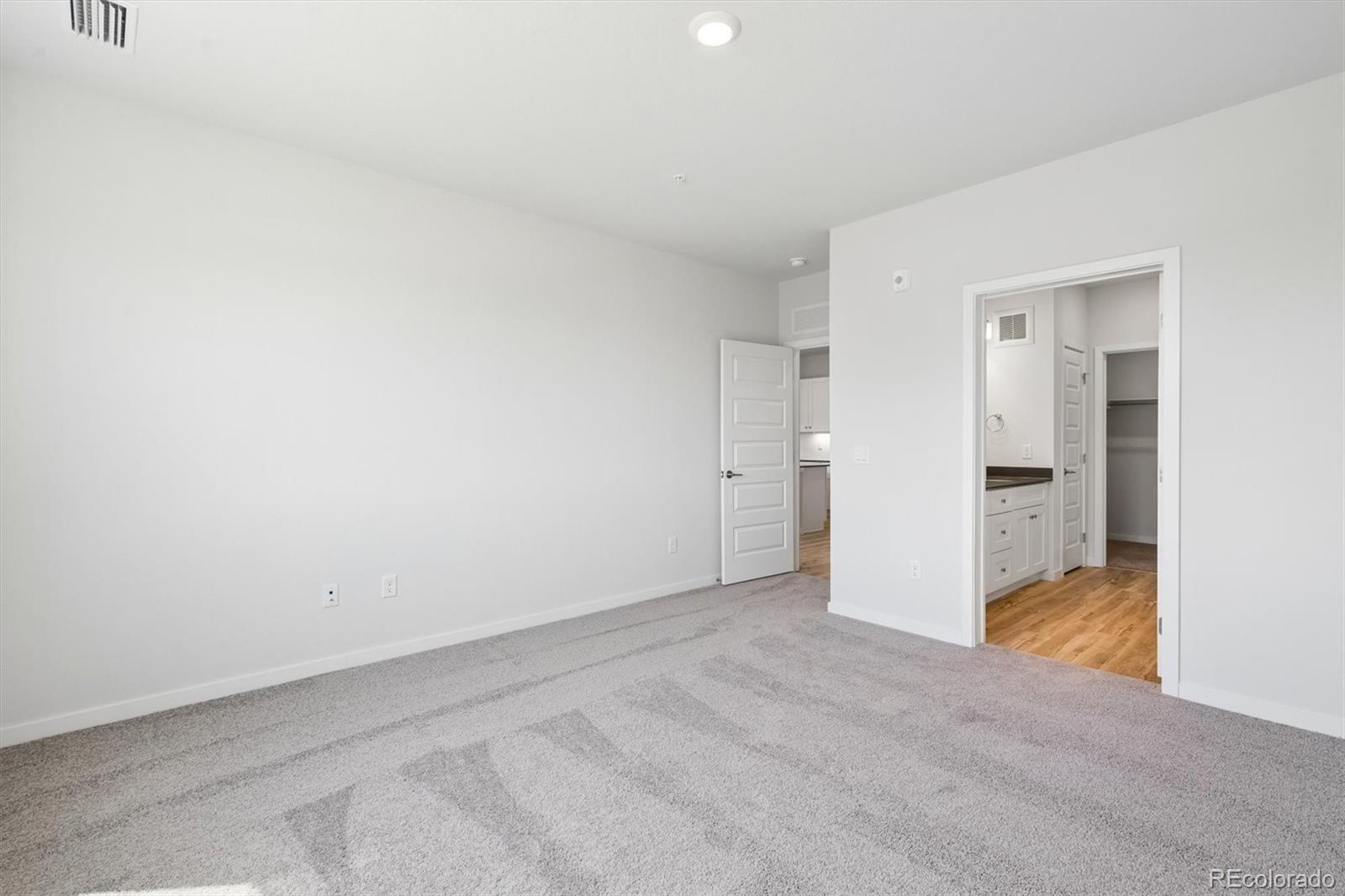 MLS Image #13 for 483  interlocken boulevard 201,broomfield, Colorado