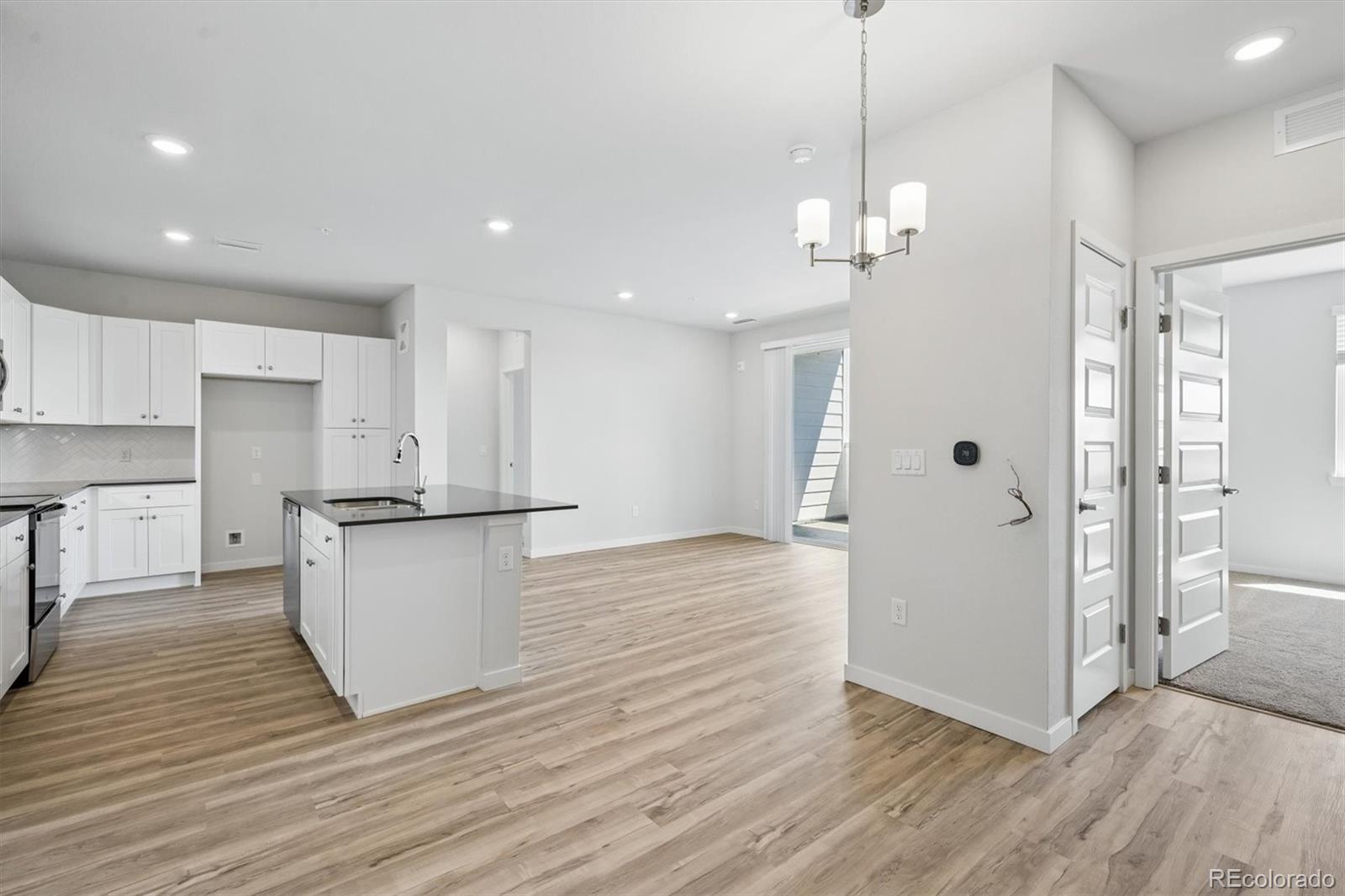 MLS Image #2 for 483  interlocken boulevard 201,broomfield, Colorado