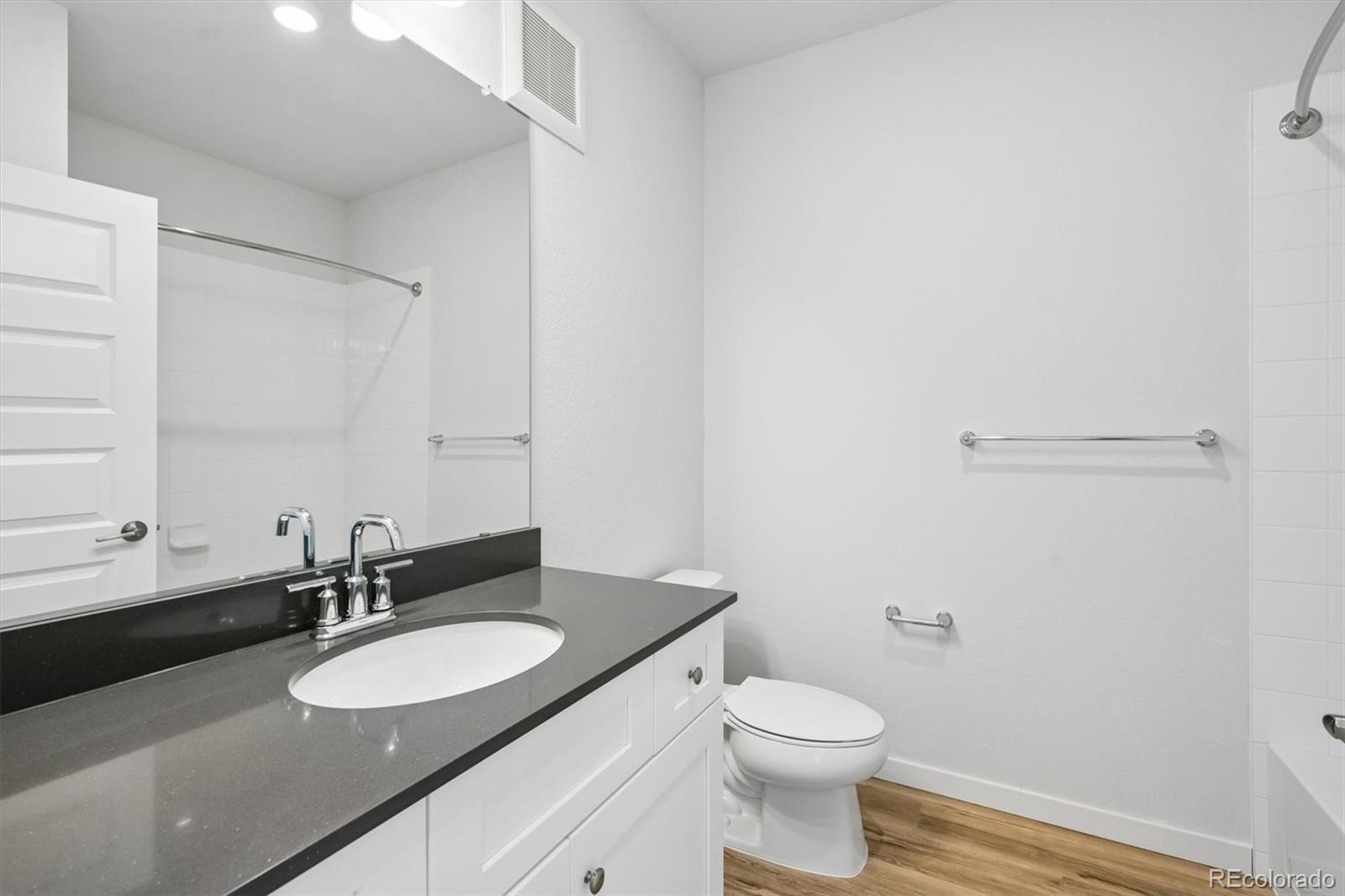 MLS Image #6 for 483  interlocken boulevard 201,broomfield, Colorado