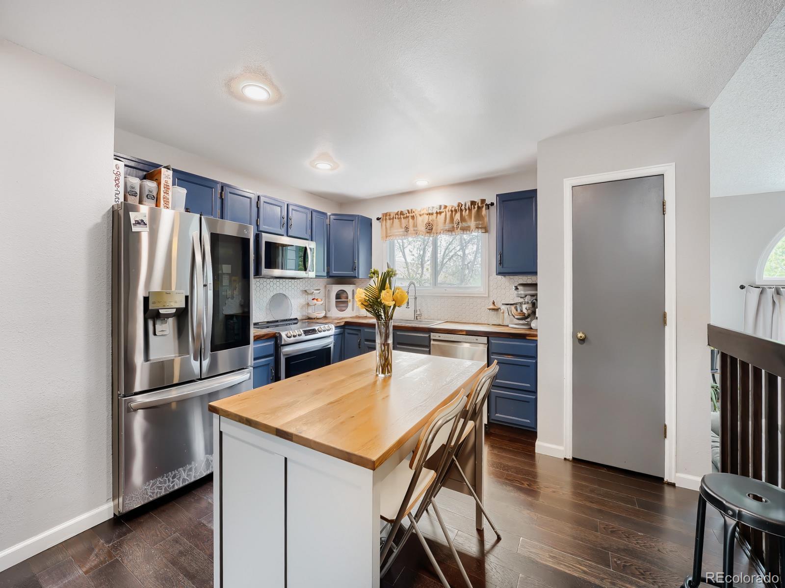 MLS Image #7 for 17572  wesley place,aurora, Colorado