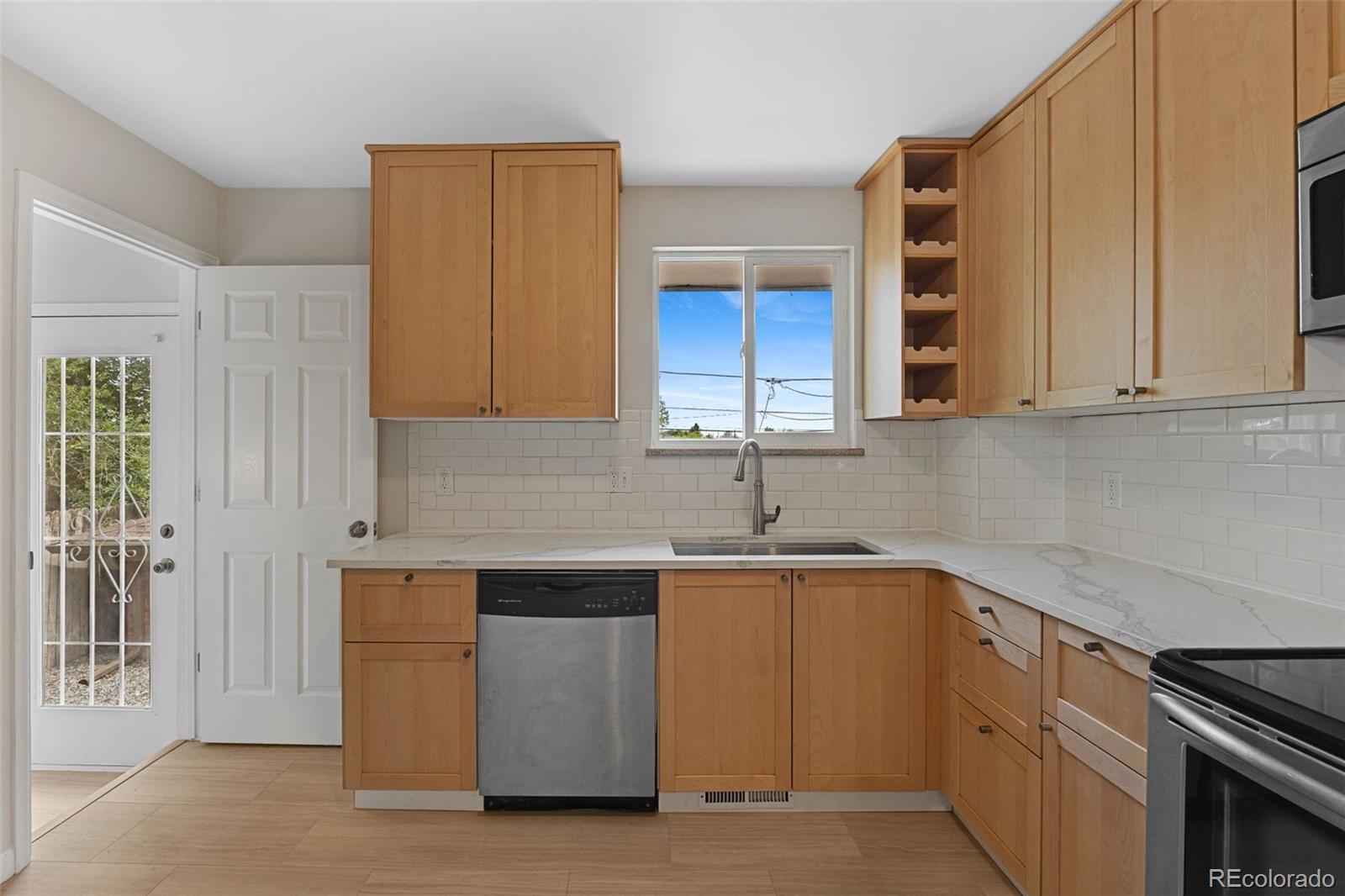 MLS Image #11 for 1026  raleigh street,denver, Colorado