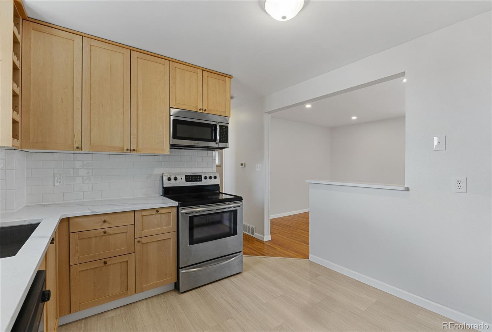 MLS Image #13 for 1026  raleigh street,denver, Colorado